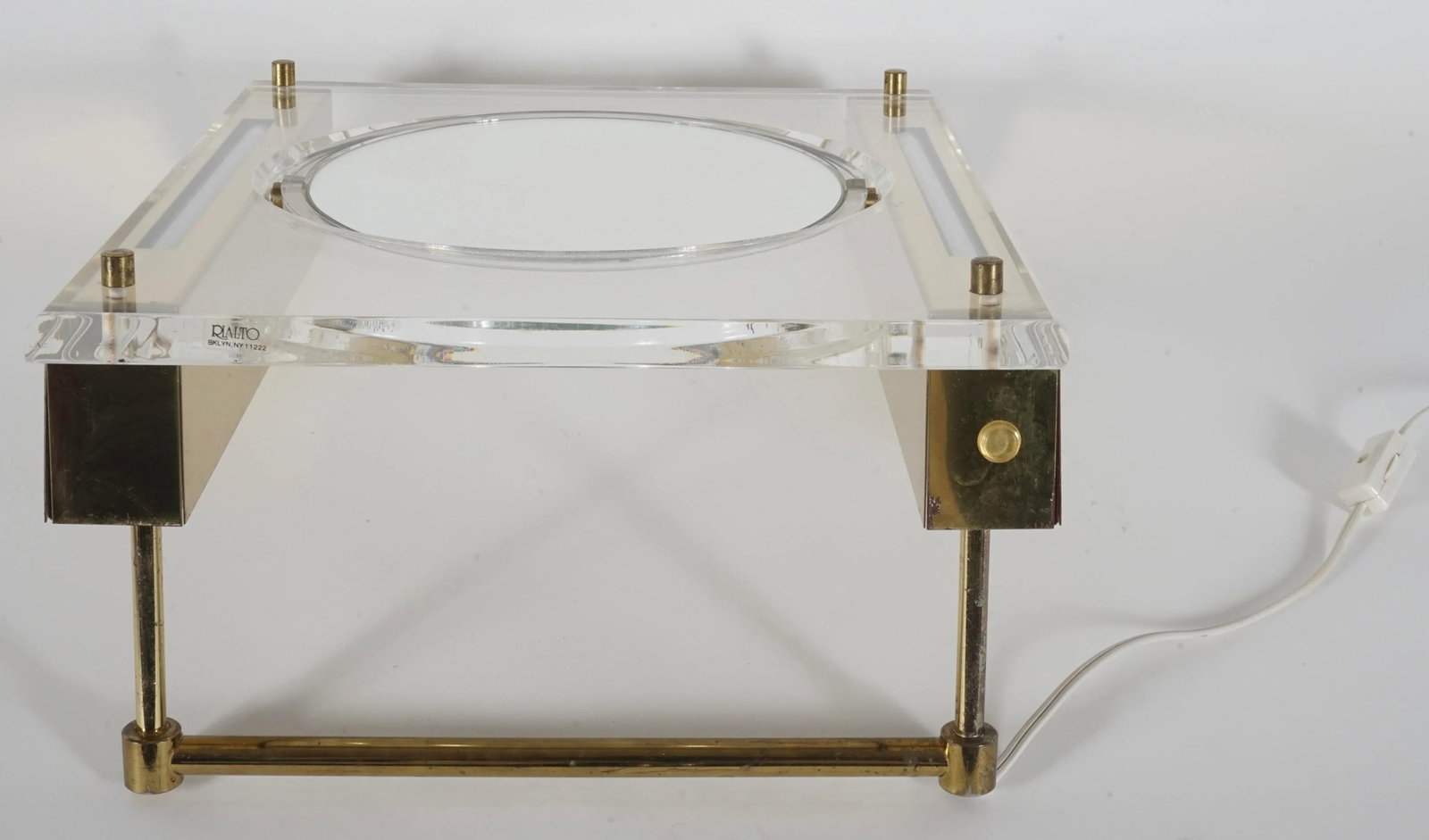 Vintage Rialto New York Mid-Century Modern Lucite Lighted Vanity Mirror - 10