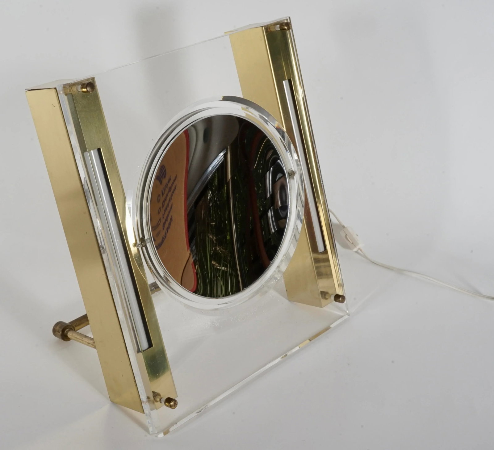 Vintage Rialto New York Mid-Century Modern Lucite Lighted Vanity Mirror - 5