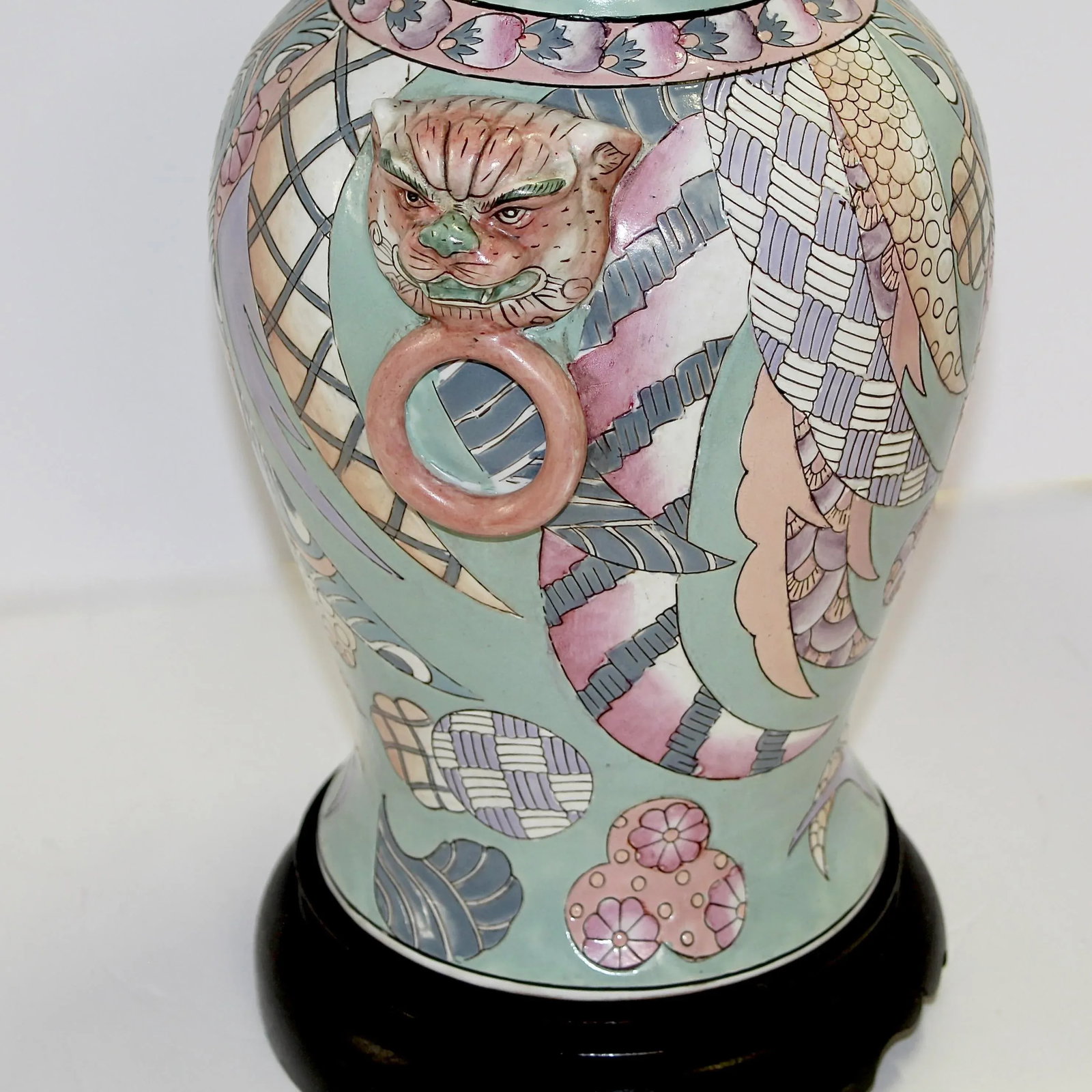 Vintage Ceramic Foo Dogs Chinoiserie Table Lamp - 3