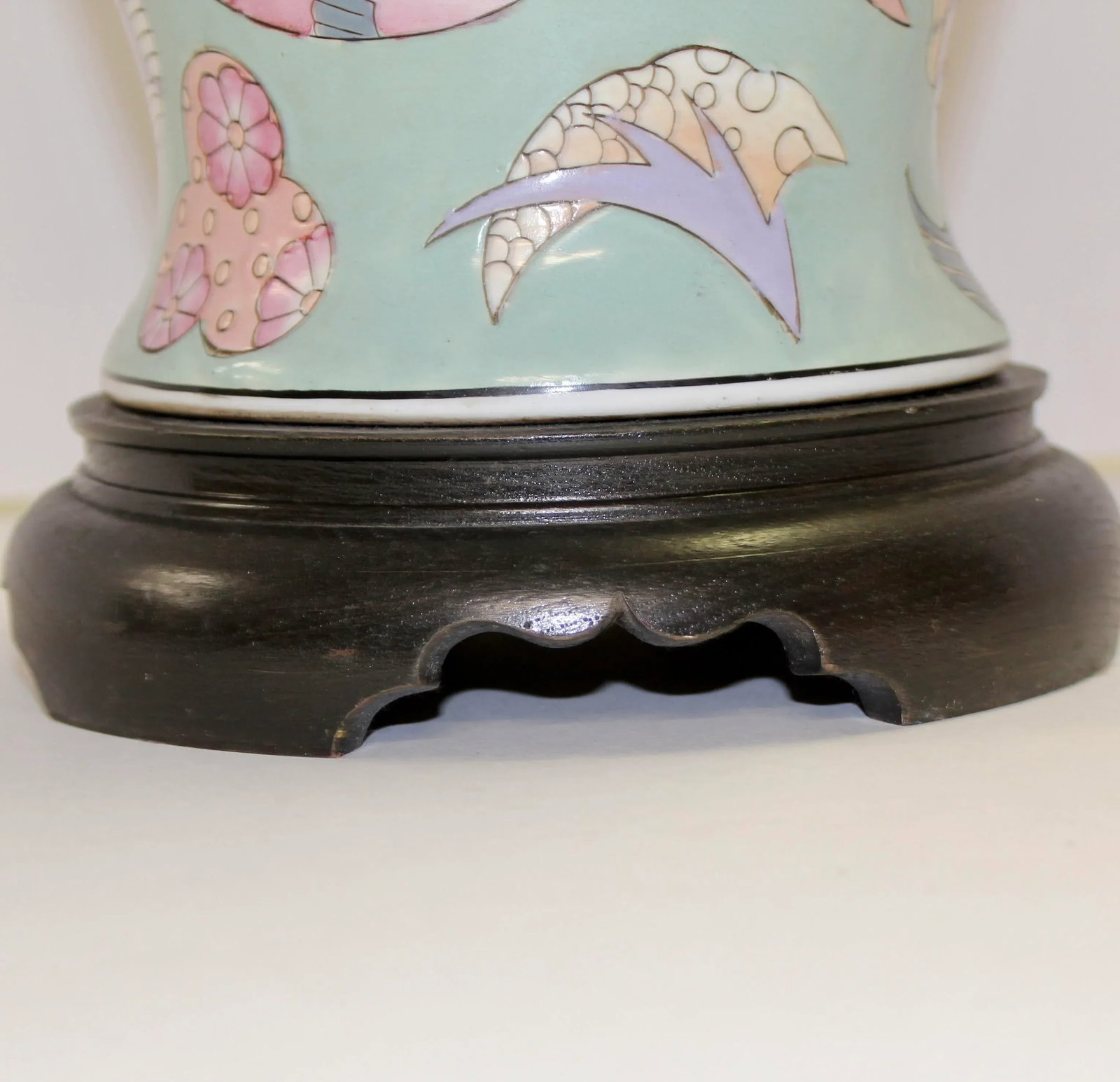 Vintage Ceramic Foo Dogs Chinoiserie Table Lamp - 7