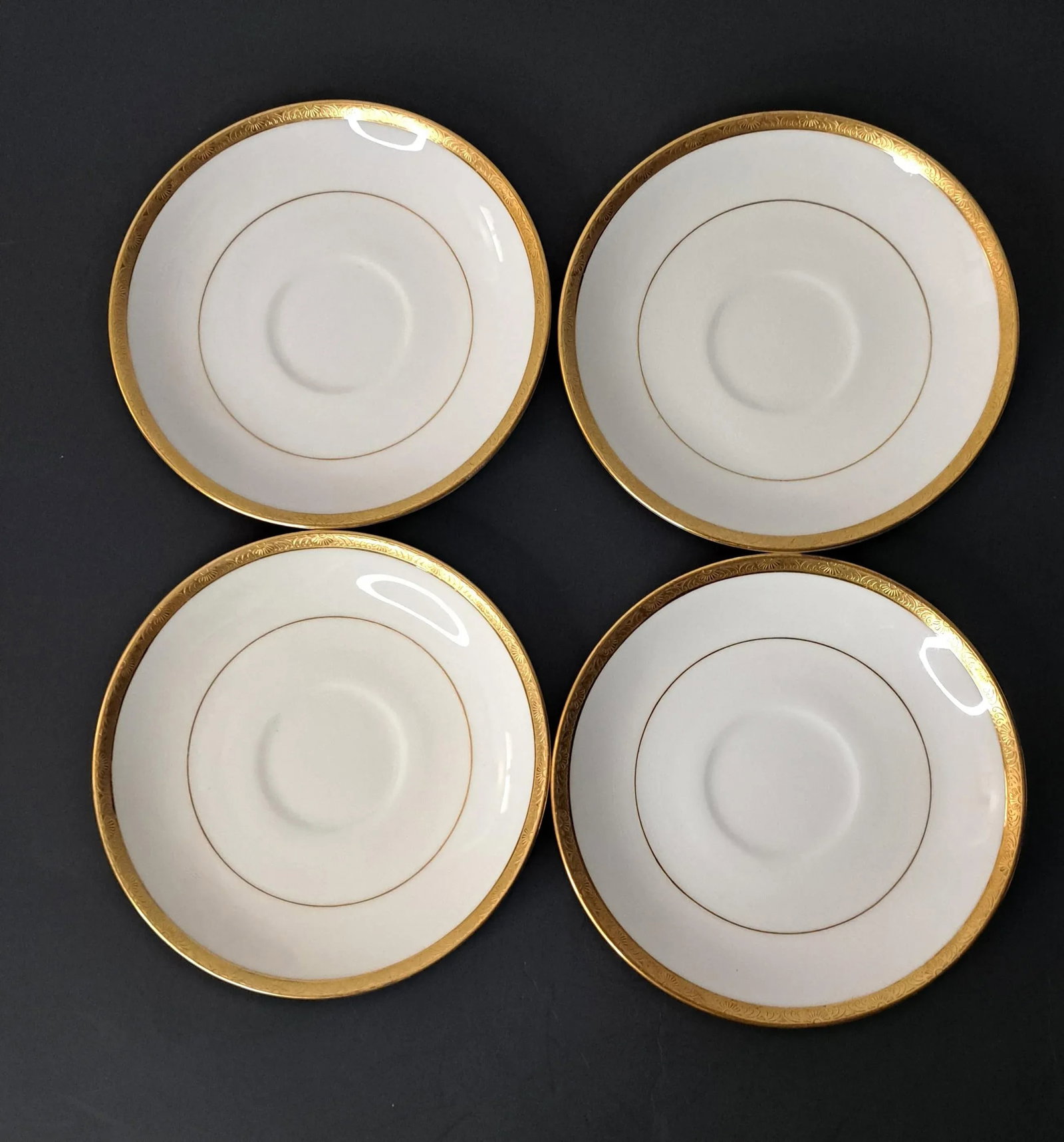 Early 1900s Mintons H969 27 Piece Dinnerware Set for 4 for Burley & Co. Gold Encrusted Sunburst - 13