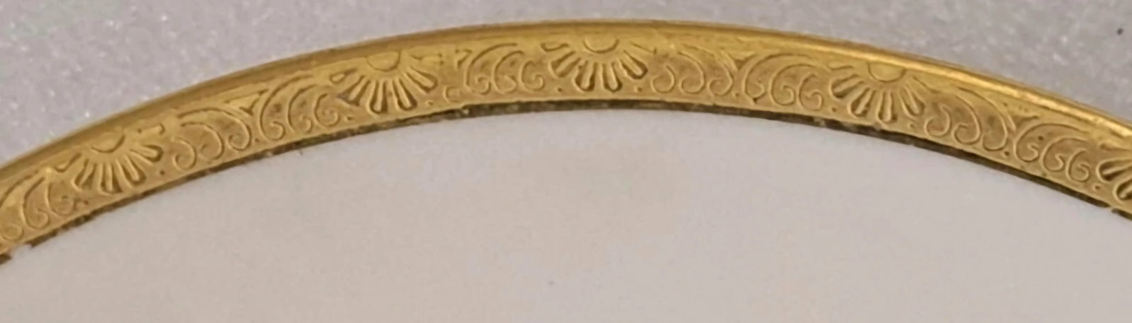 Early 1900s Mintons H969 27 Piece Dinnerware Set for 4 for Burley & Co. Gold Encrusted Sunburst - 16