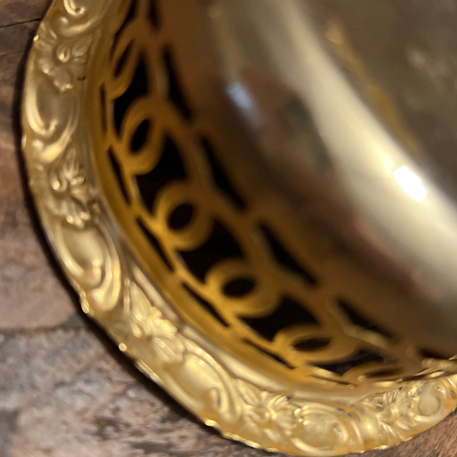 1980s Turkish Hand Hammered Brass Serving Tray - 7