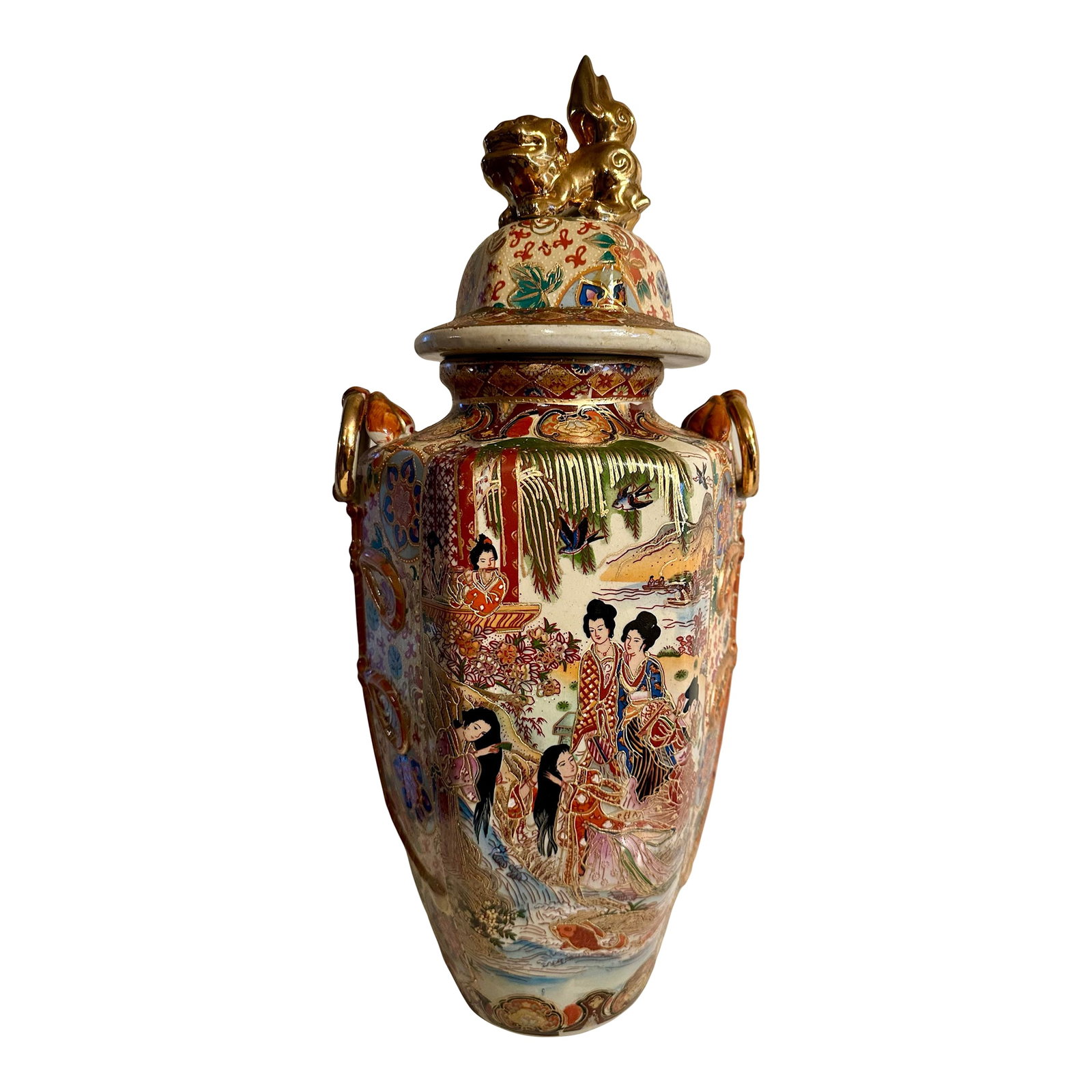Antique Chinese Porcelain Rose Medallion Vase With Lid and Gilded Foo Dog: Made of fine porcelain and featuring ornate handles, this large lidded ginger jar vase has stunningly beautiful, intricate details from every angle. The golden Foo Dog, or guardian lion, finial at the