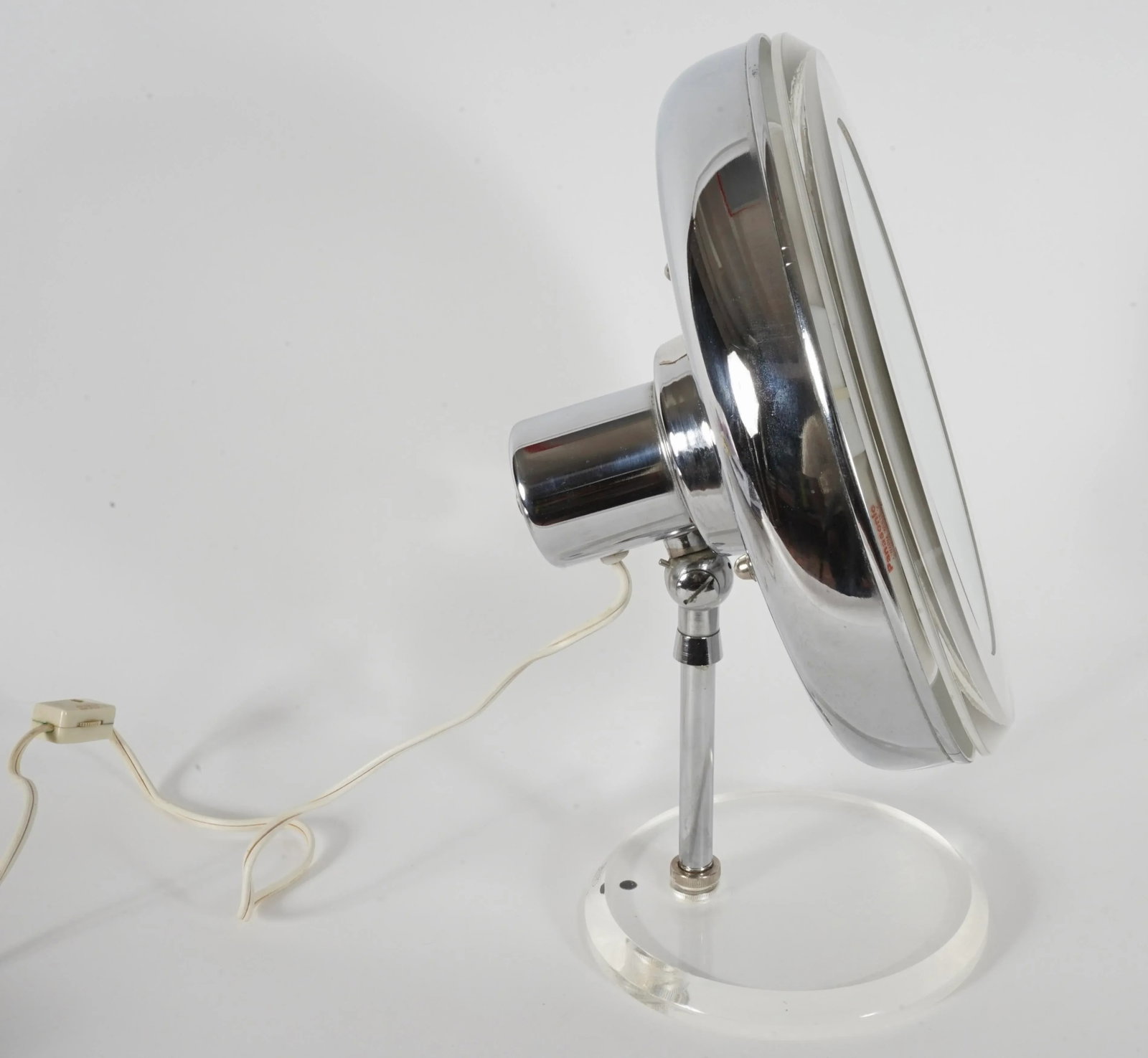 Vintage Rialto New York Lucite Lighted Vanity Mirror- Magnifying/Standard Setting - 2