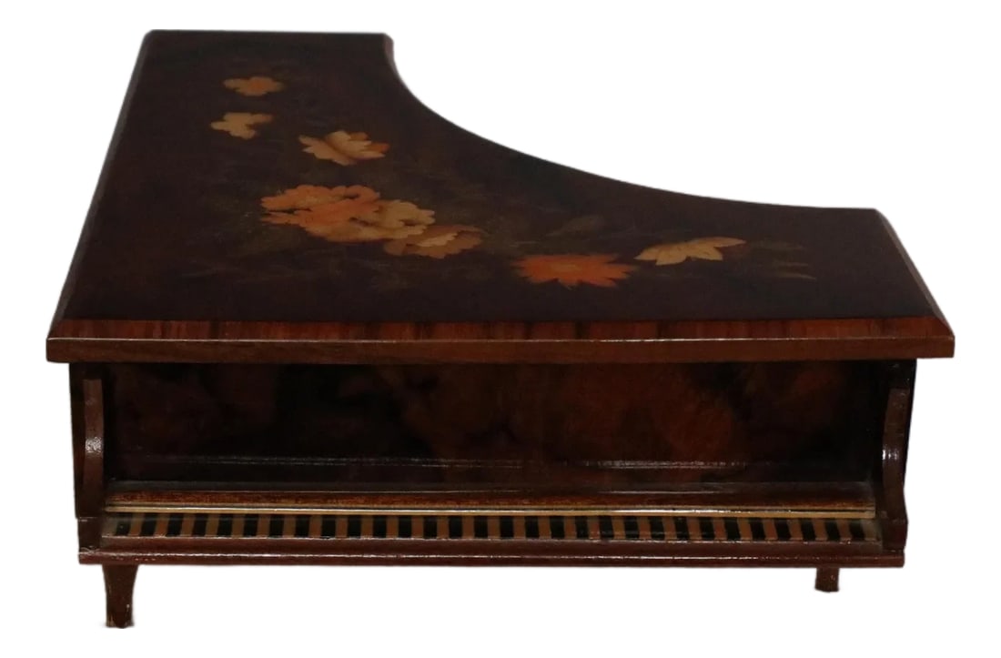 1950s Large Italian Floral Marquetry Piano Shaped Music Jewelry Box - Plays "Torna a Surriento": Crafted in the Sorrento Inlaid Wood Works studio of G. Fruscio in the 1950s. The box plays "Torna a Surriento," also known as "Come Back to Sorrento," which is a classic Neapolitan song composed in