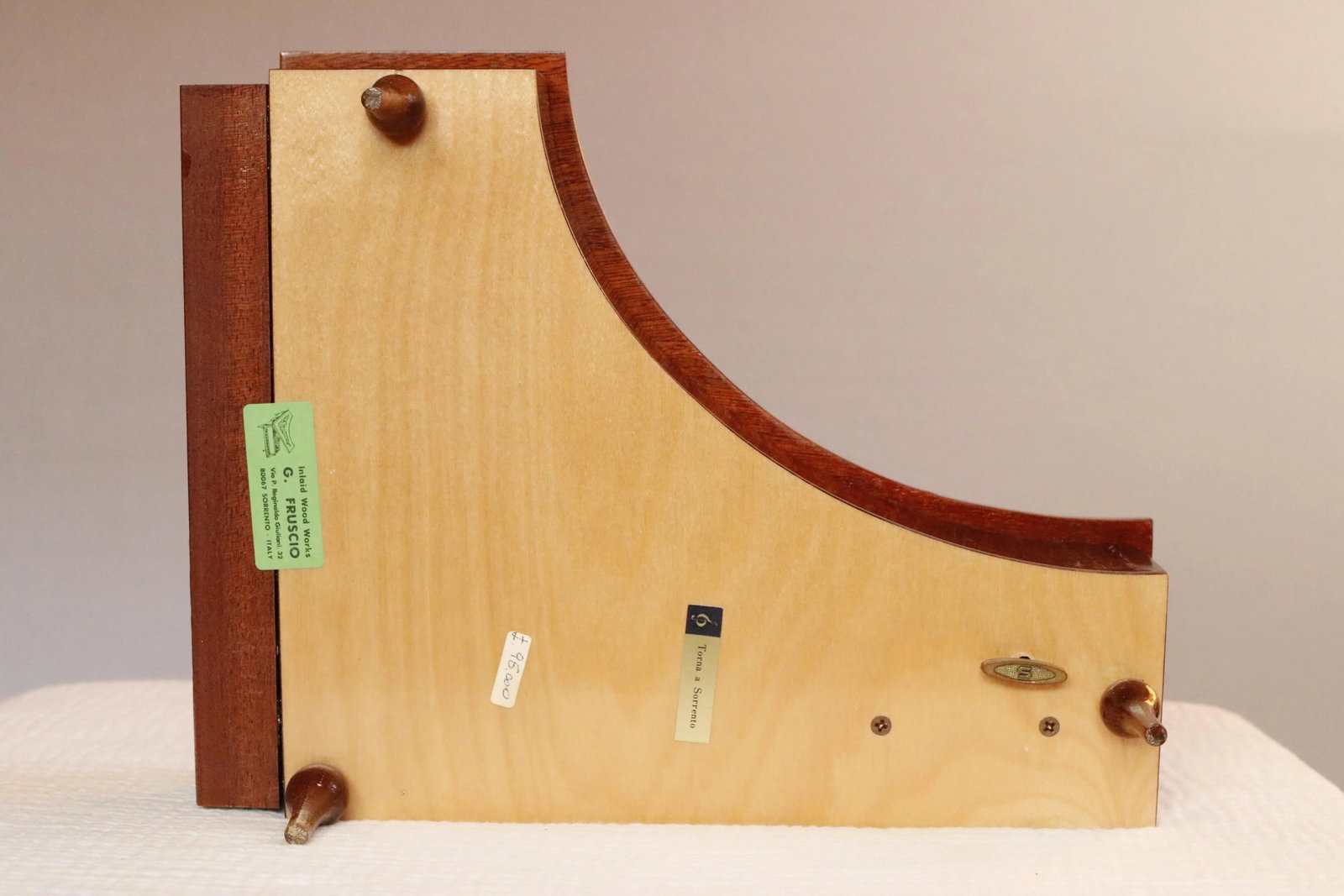1950s Large Italian Floral Marquetry Piano Shaped Music Jewelry Box - Plays "Torna a Surriento" - 5