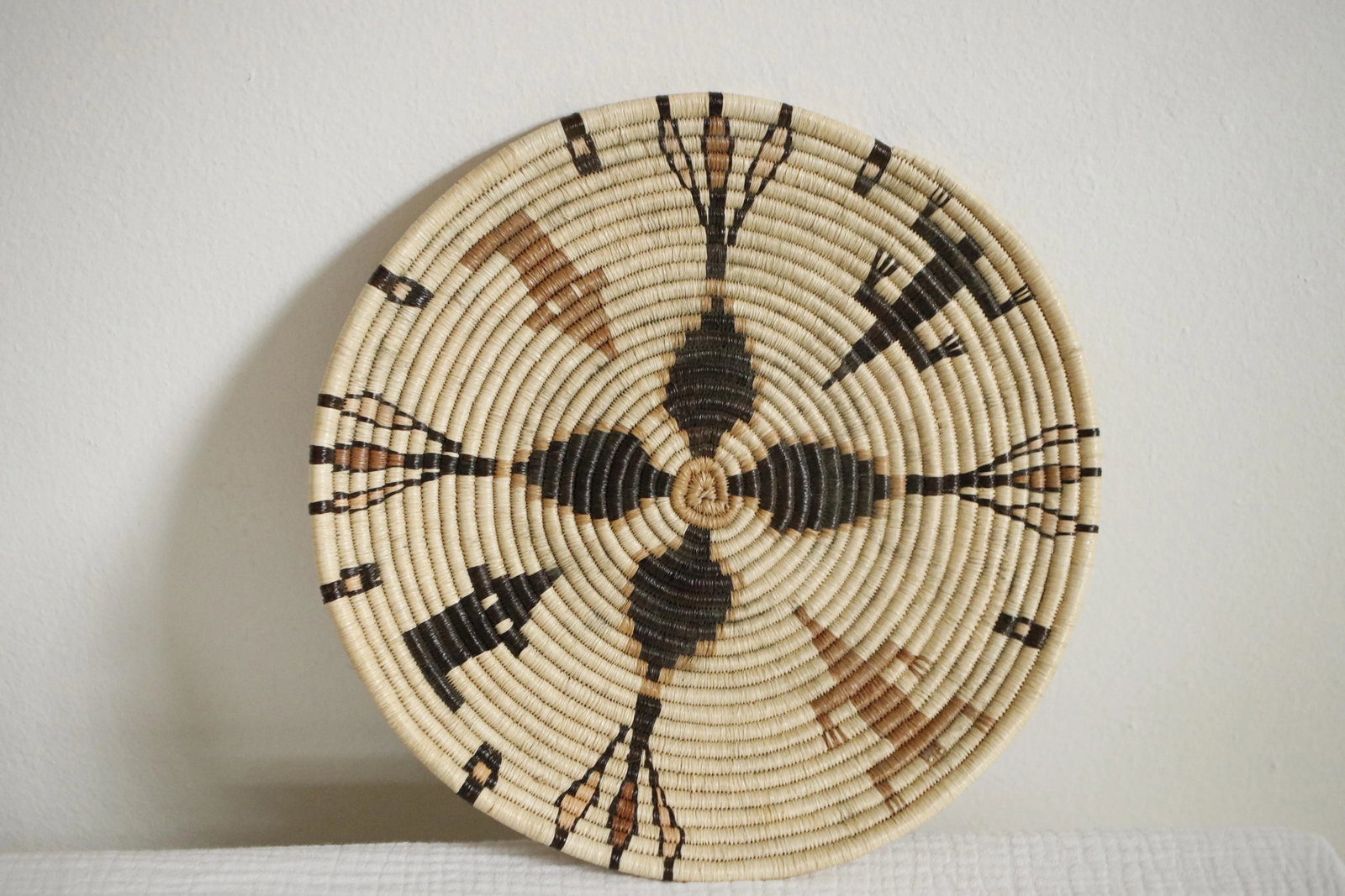 Early 20th C. Hopi Coil Basket Plaque With Geometric Figural Motifs - 2