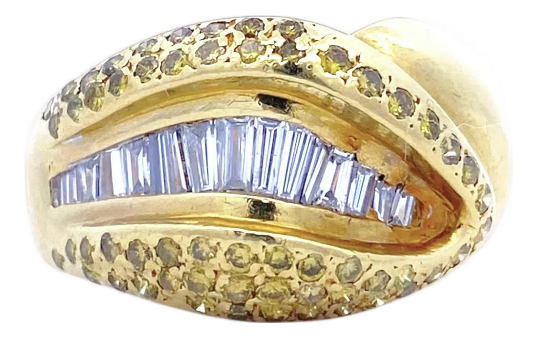 Late 20th Century Vintage 18k Gold Snake Style Yellow and White Diamond Ring, Size 8.5: Vintage 18K yellow gold ring, featuring a bold design with round yellow diamonds set in a pave style, accentuating the central row of graduating baguette-cut white diamonds. Yellow Diamonds: 1.0 ctw.
