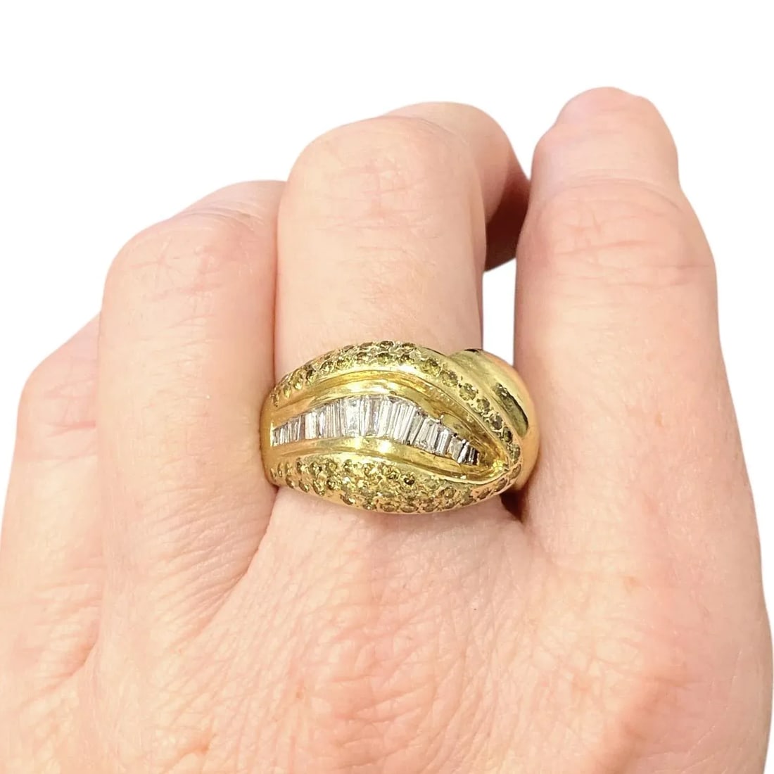Late 20th Century Vintage 18k Gold Snake Style Yellow and White Diamond Ring, Size 8.5 - 2