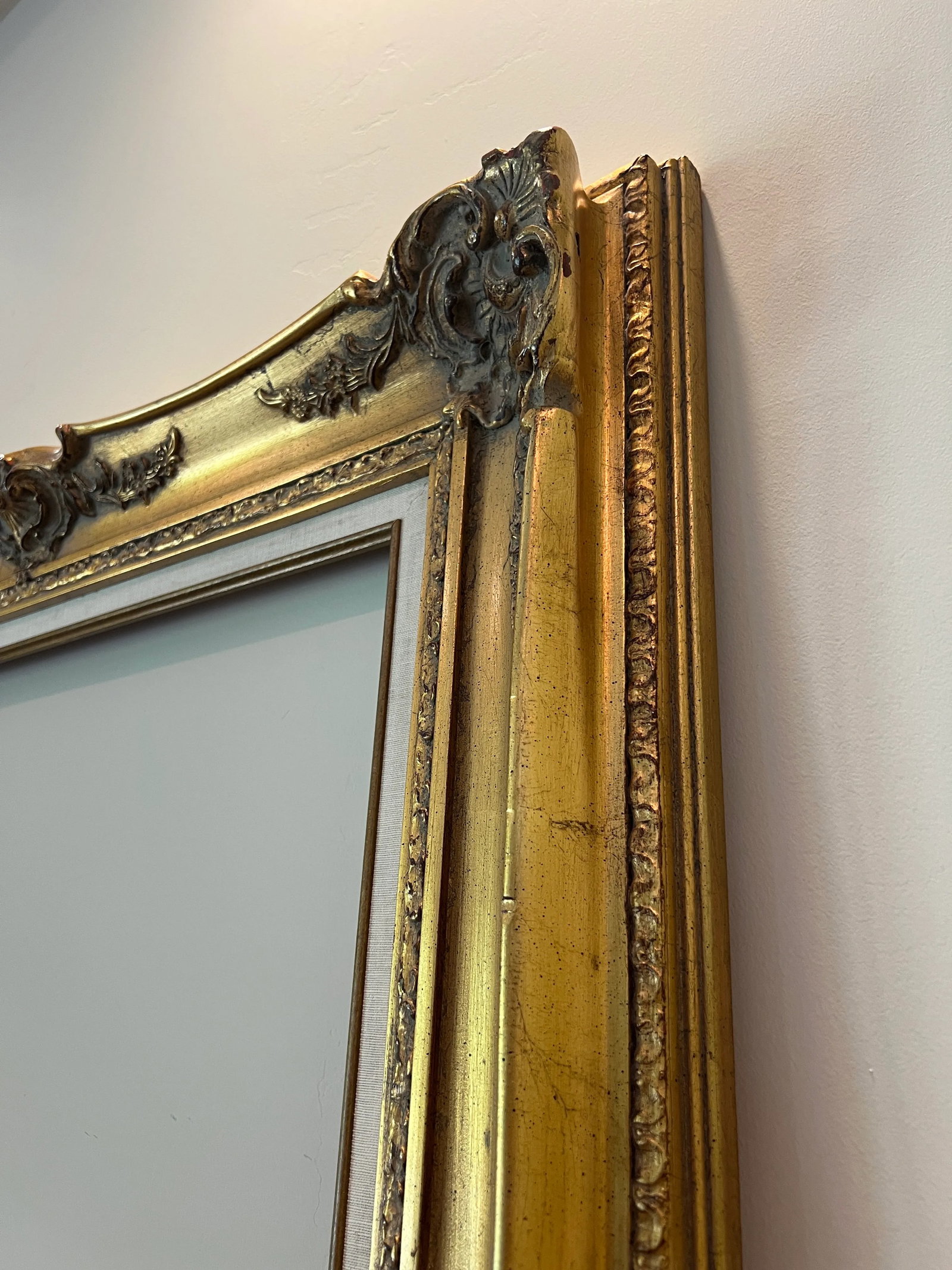 Vintage French Provincial Style Gold Gilt Frame - 7