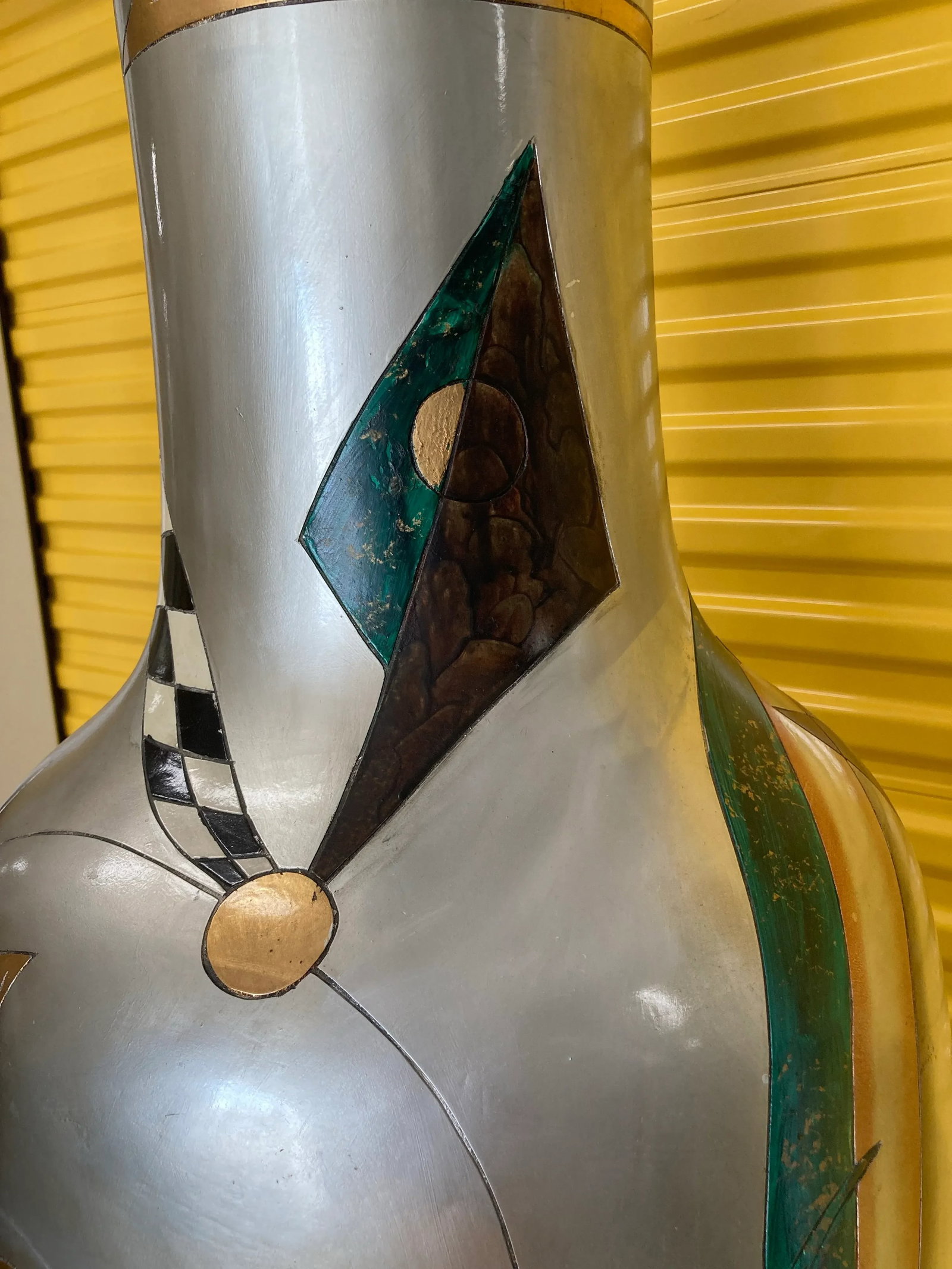 Late 20th Century Oversized Six Foot Tall Japanese Floor Vase in Memphis Style - 8