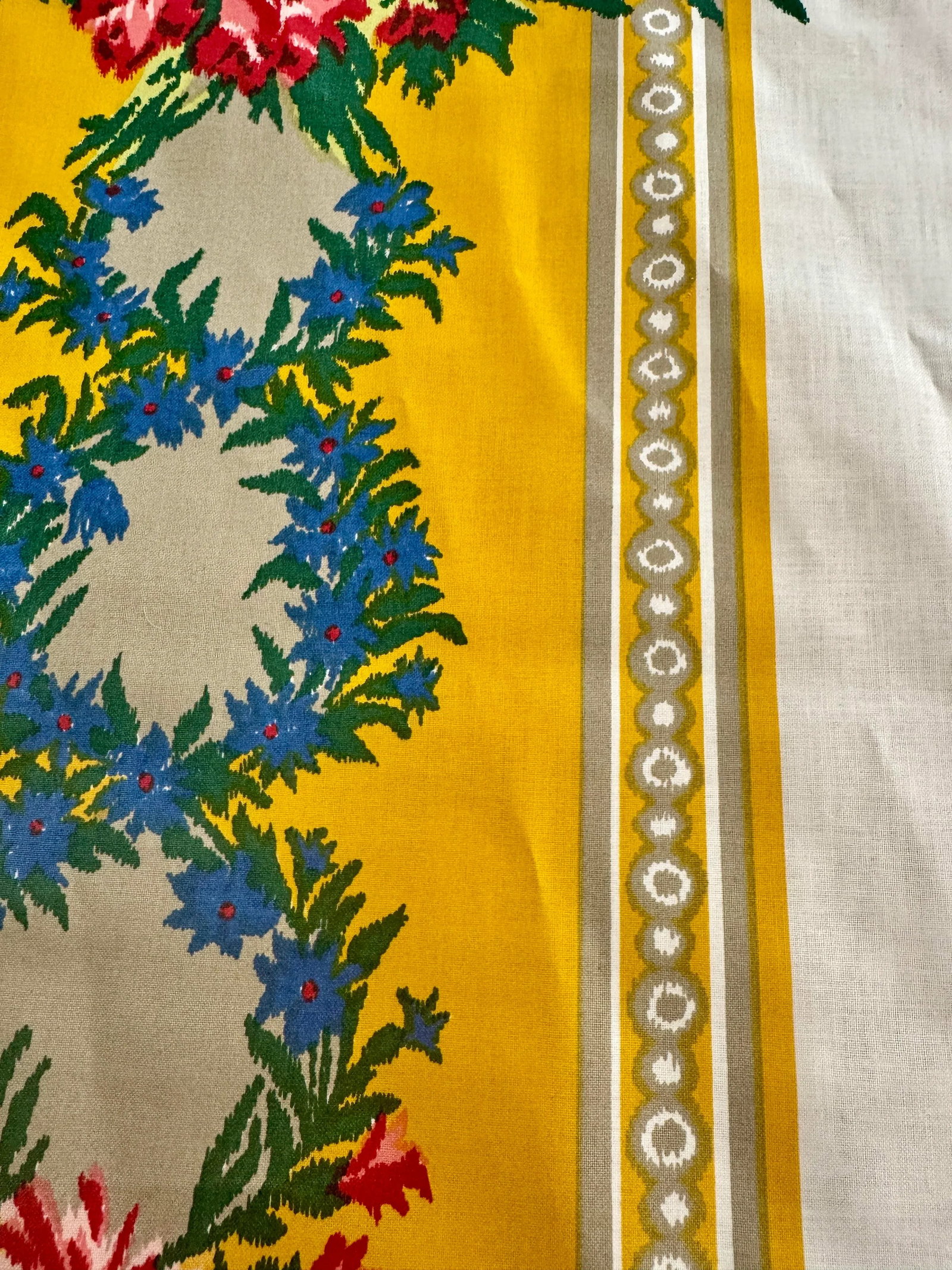 Old World Weavers Yellow Nancy Chintz Fabric Remnant 4 Yards - 4