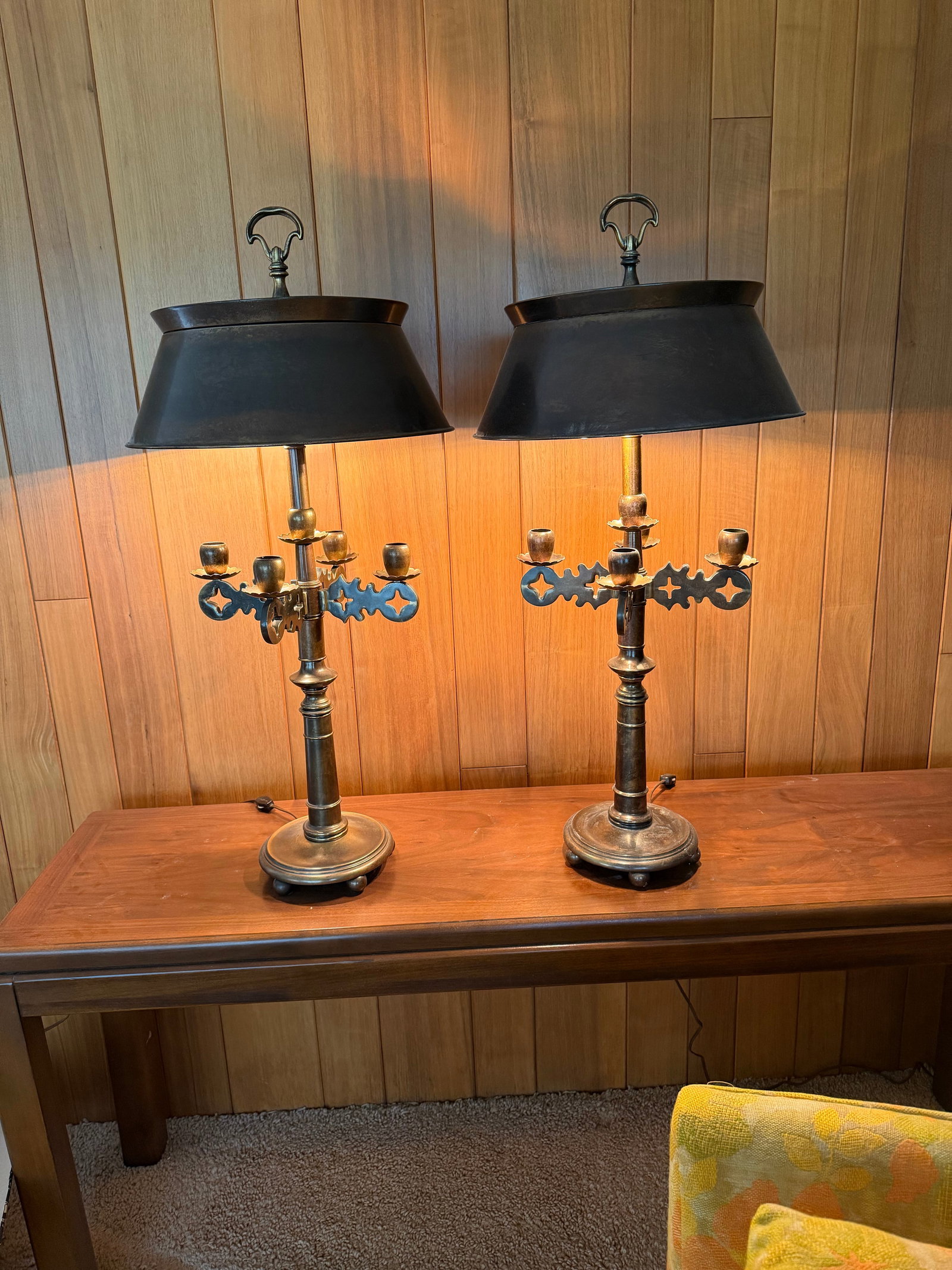 Pair of Mid-Century Frederick Cooper Brass Bouillotte Table Lamps With Adjustable Brass Tole Shades - 10