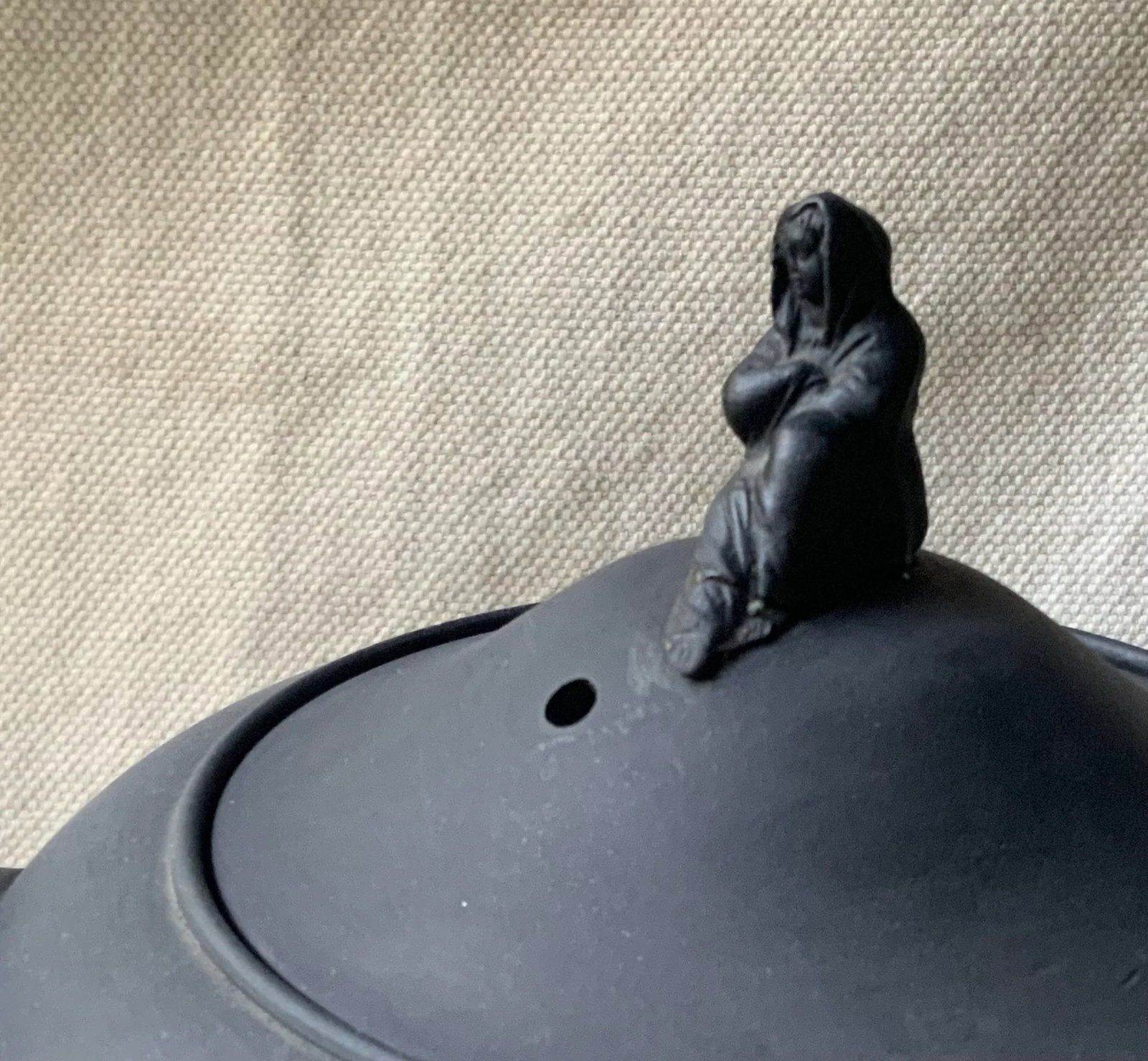Antique Wedgwood Black Basalt Sybil Teapot,19th C. - 10