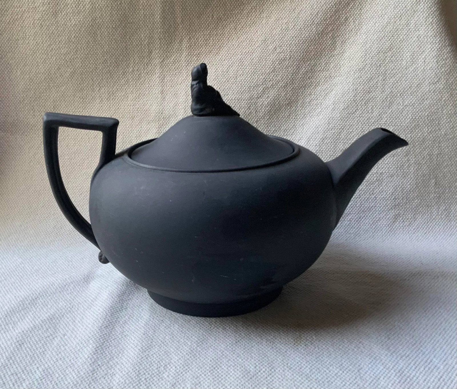 Antique Wedgwood Black Basalt Sybil Teapot,19th C. - 17