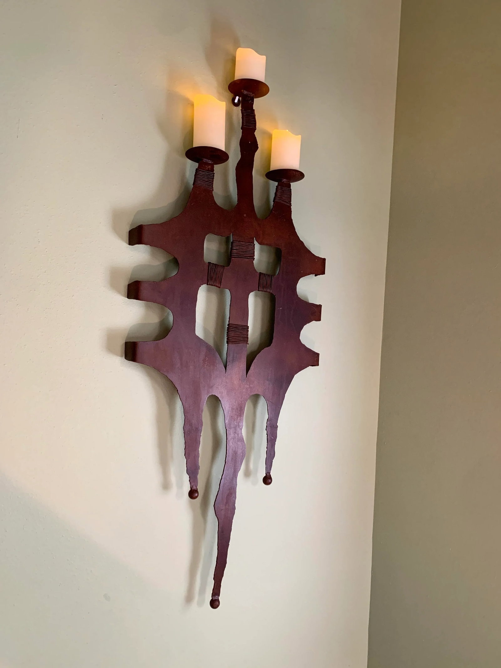 Vintage Artisan-Forged Iron Wall Sconce - Brutalist Southwest Gothic Style - 3
