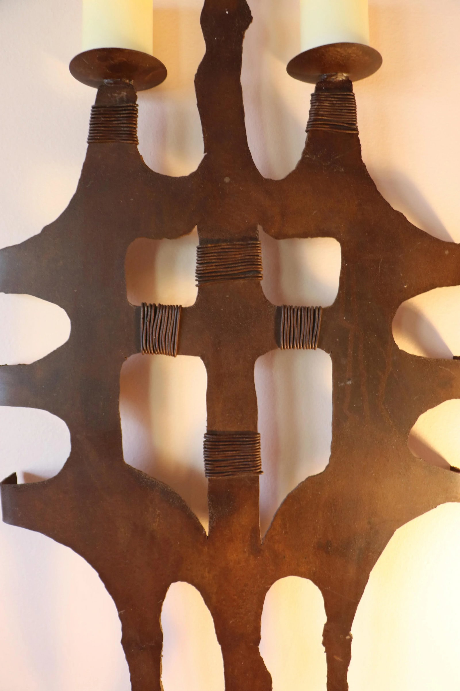 Vintage Artisan-Forged Iron Wall Sconce - Brutalist Southwest Gothic Style - 5