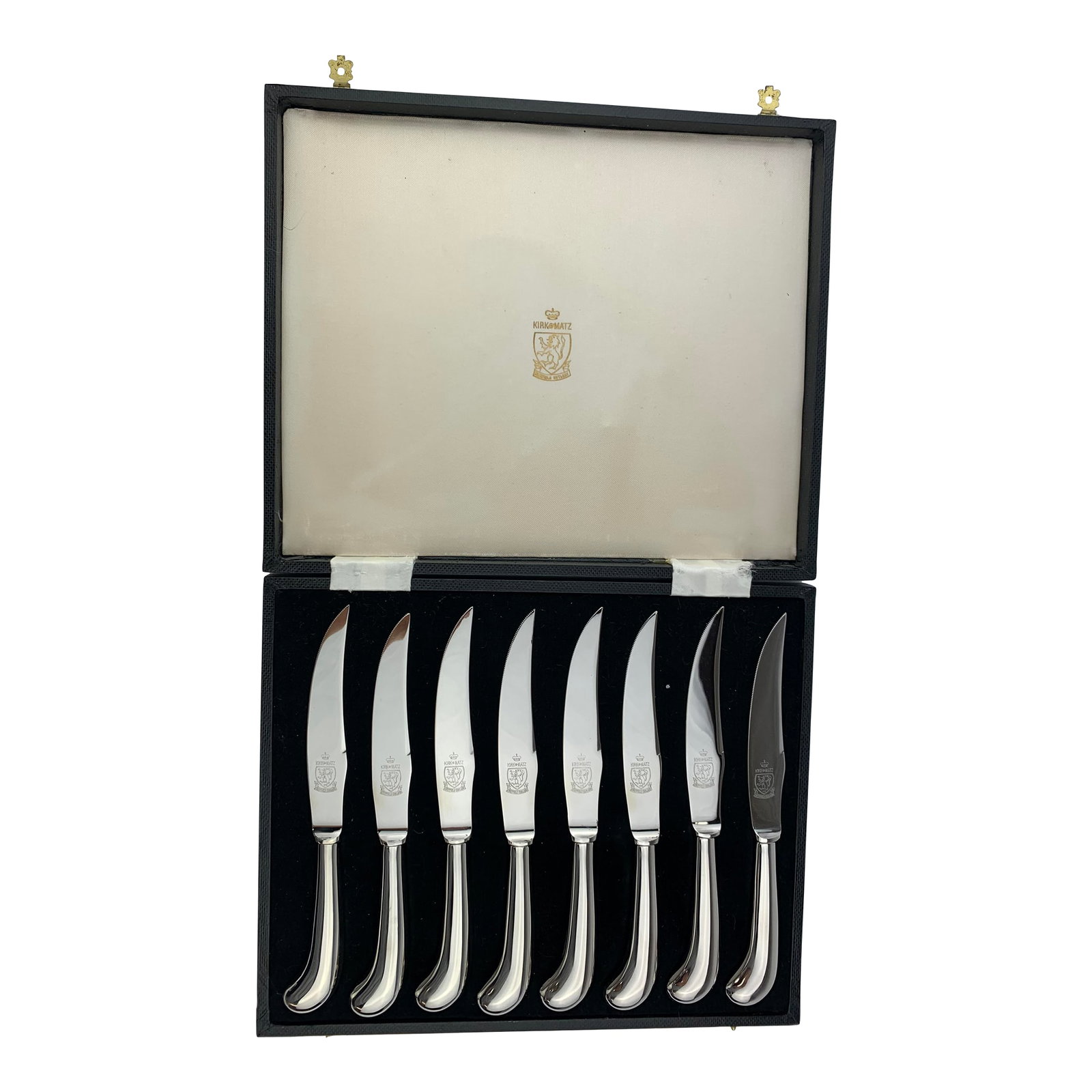 Vintage Kirk & Matz Silverplate Dinner Knife Boxed Set of 8: Kirk & Matz Dinner Knife - Set of 8 in handcrafted felt lined box made in Sheffield England. Each knife is 8.5in long each. From the estate of Bob and Dolores Hope, Toluca Lake, California.