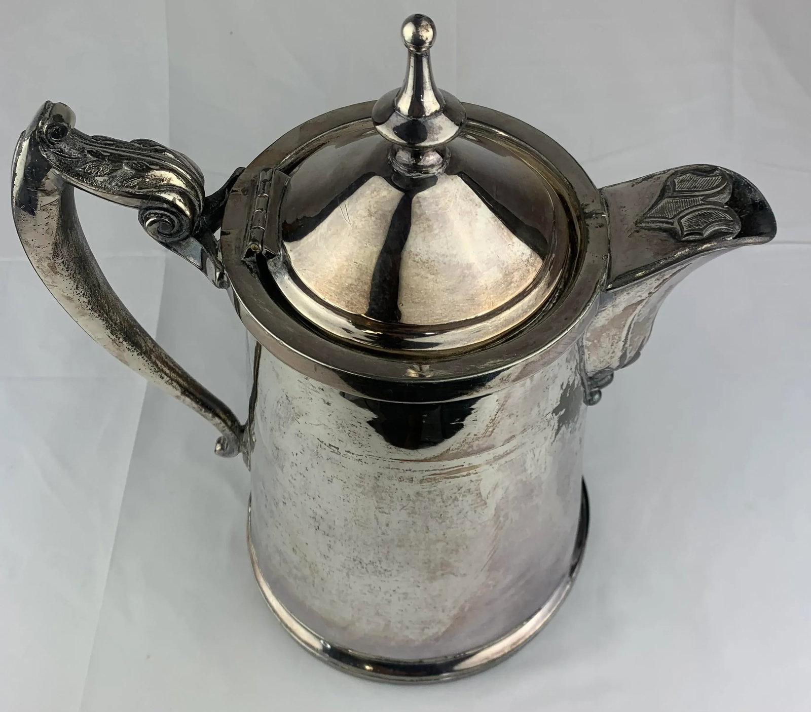 Antique Silver Plated Antique Coffee Carafe by Meriden Silver - 6