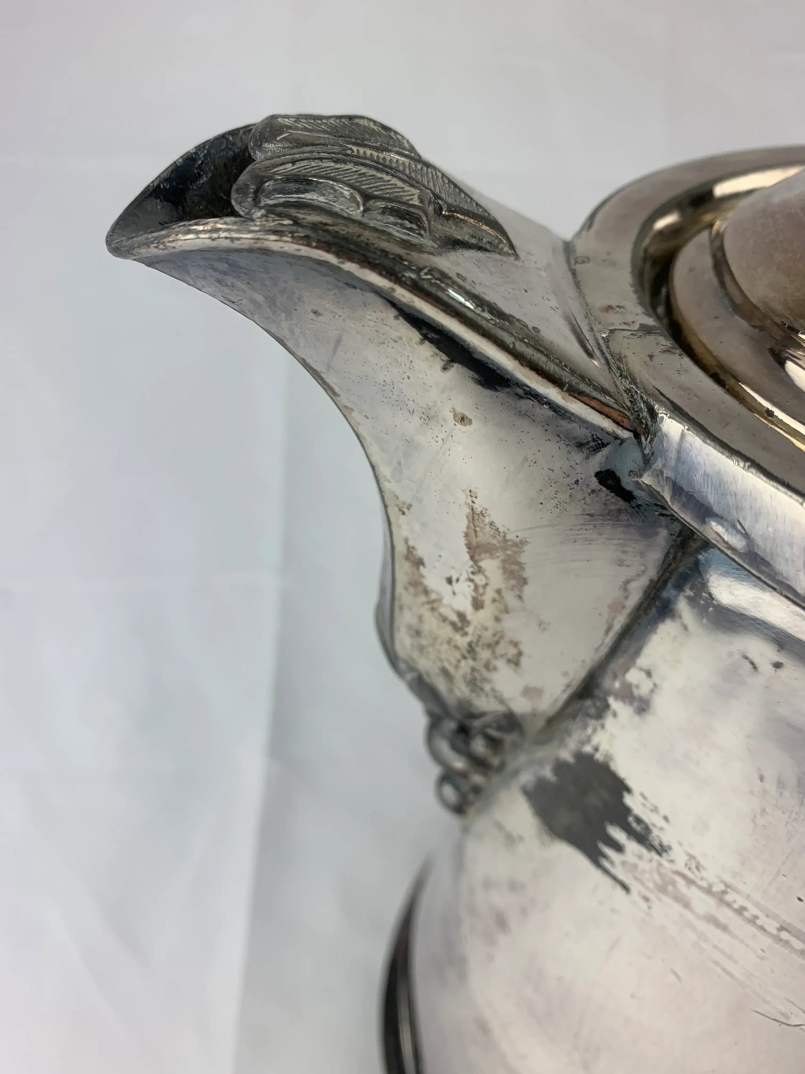 Antique Silver Plated Antique Coffee Carafe by Meriden Silver - 9