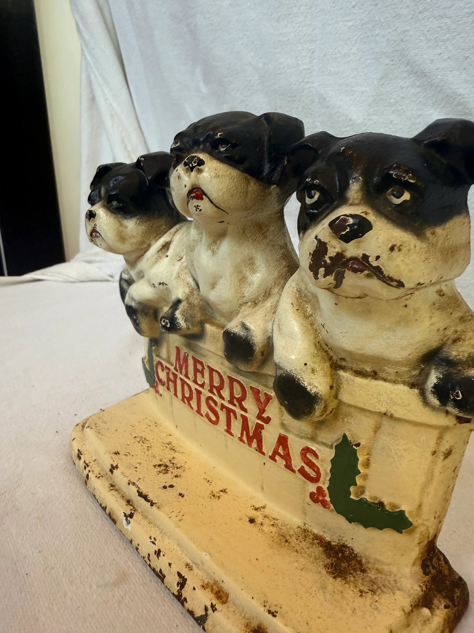 Cast Iron Vintage Merry Christmas Three Dog Bullies Door Stop - 7