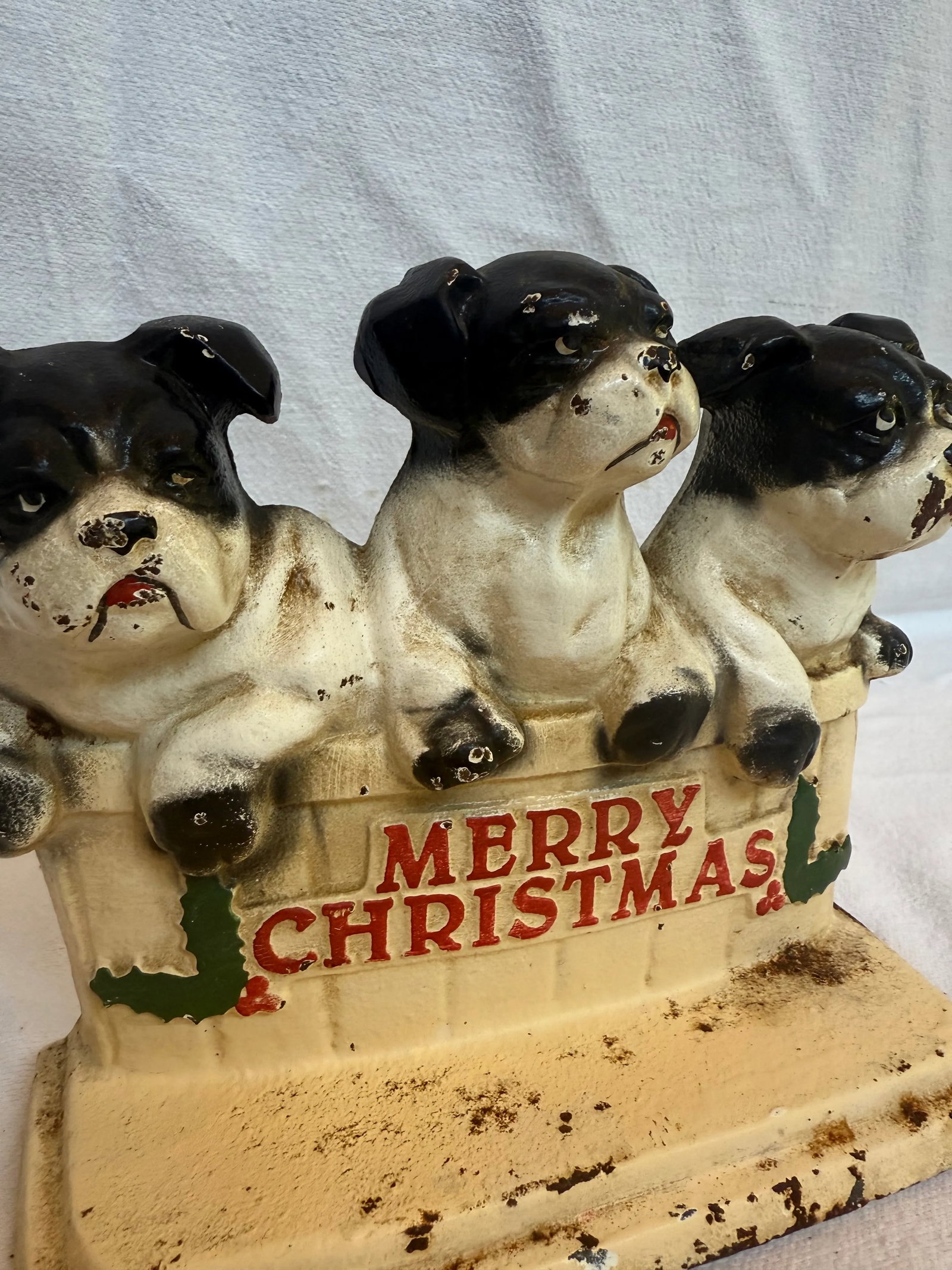 Cast Iron Vintage Merry Christmas Three Dog Bullies Door Stop - 8