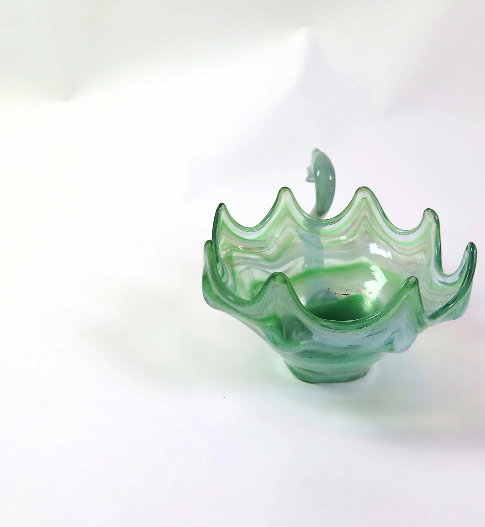 1950s Green Murano Glass Swan Bowl - 3