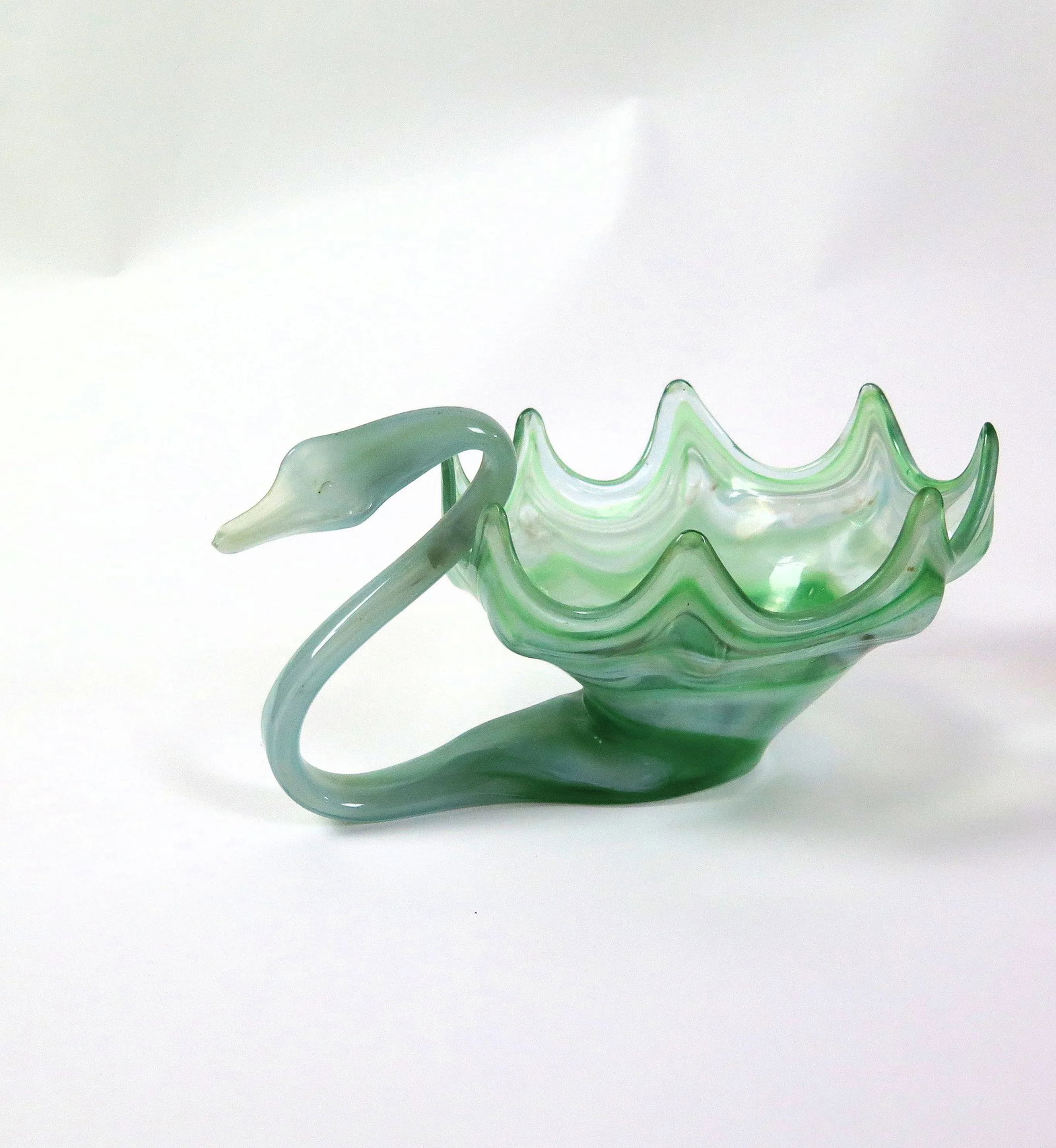 1950s Green Murano Glass Swan Bowl - 6