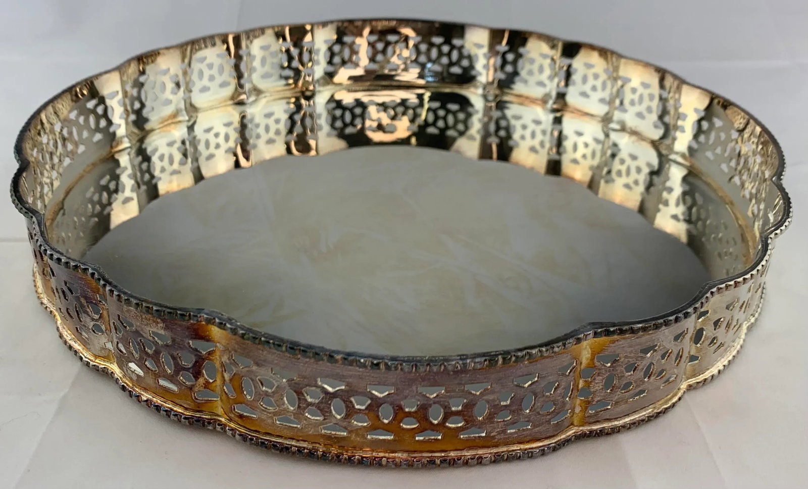 1960s Vintage Large Silverplate Round Serving Tray - 3