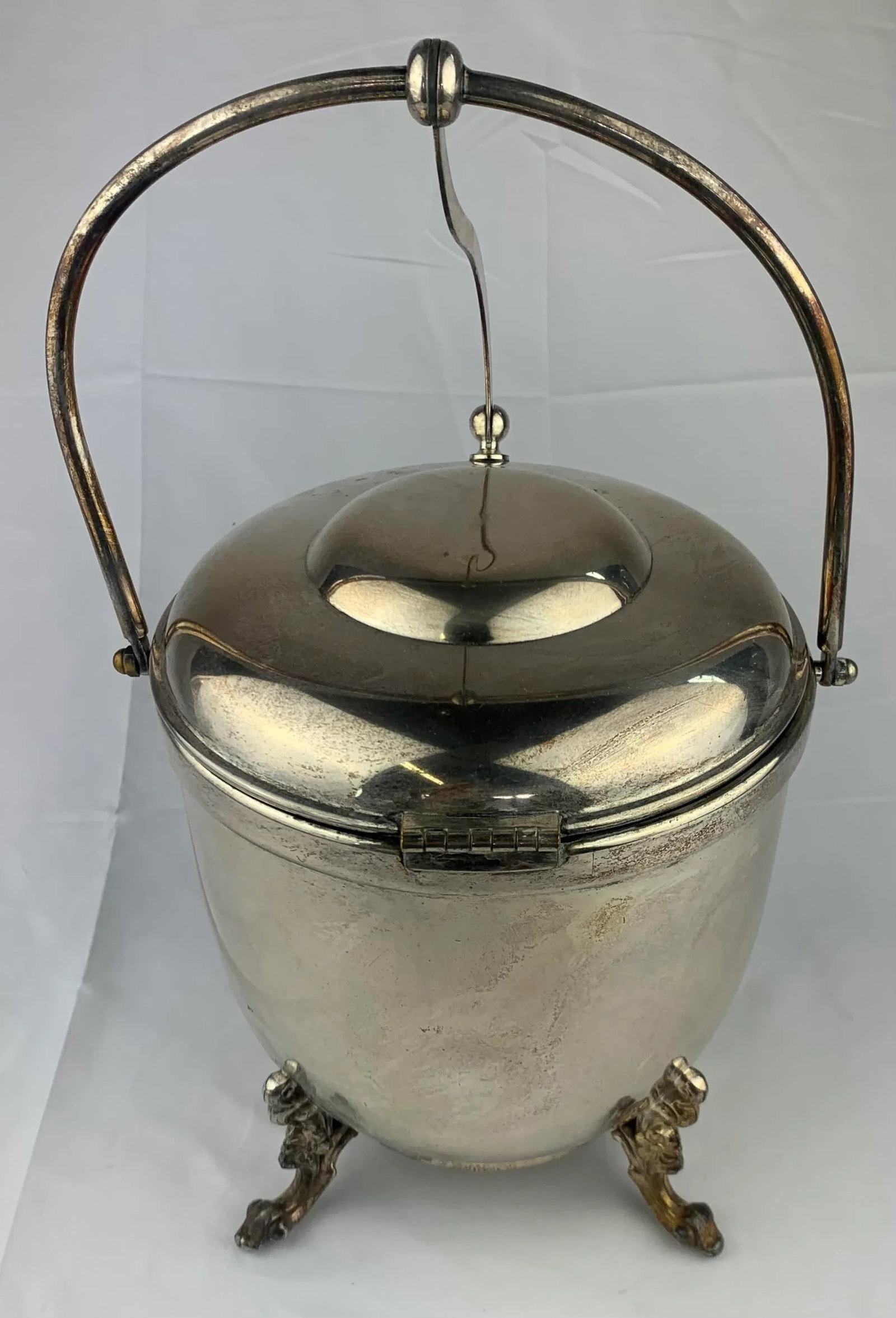 Mid 20th Century Silver-Platted Ice Bucket - 5