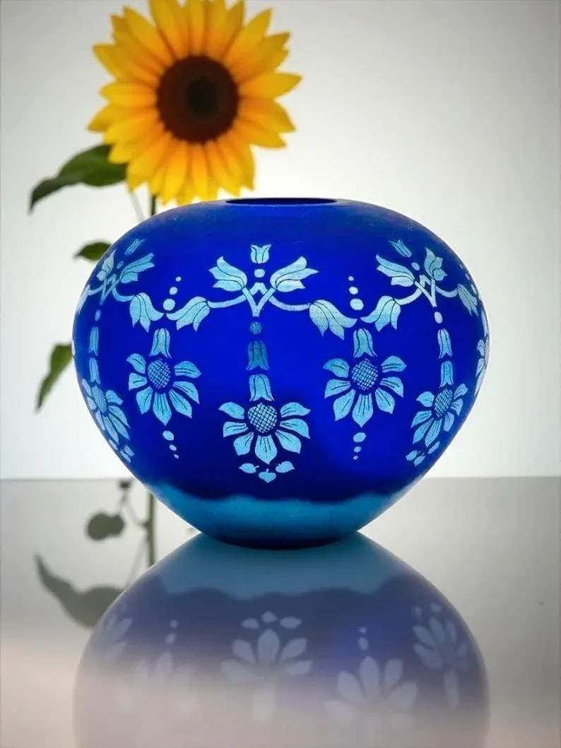 1980s Fenton Favrene Satin Sunflower Blue Art Glass-Etched-Cobalt Vase, Limited Edition - 2