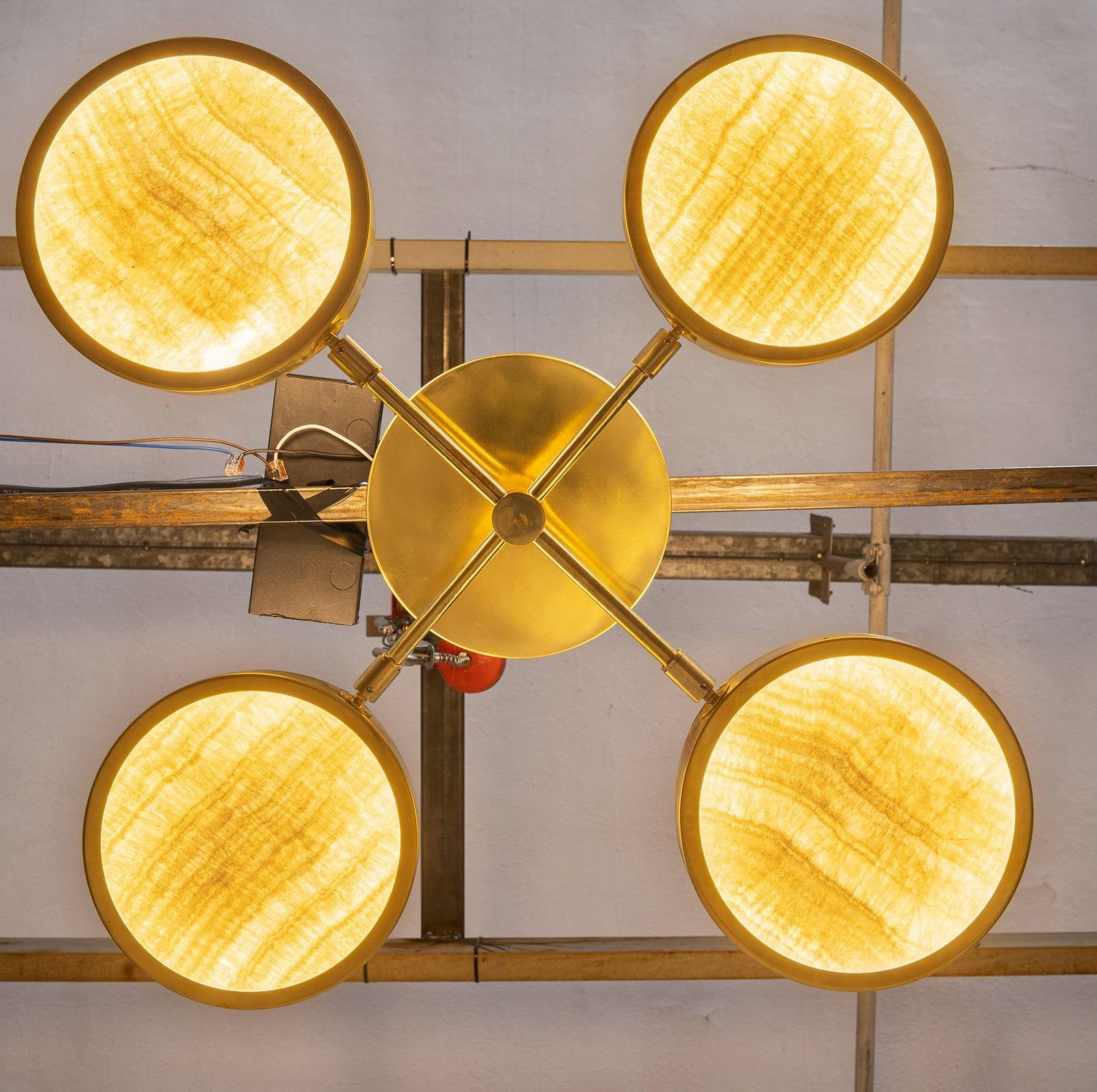 4-Arm Sistema Solare Brass & Onyx Chandelier by Silvio Piatelli Design - 4