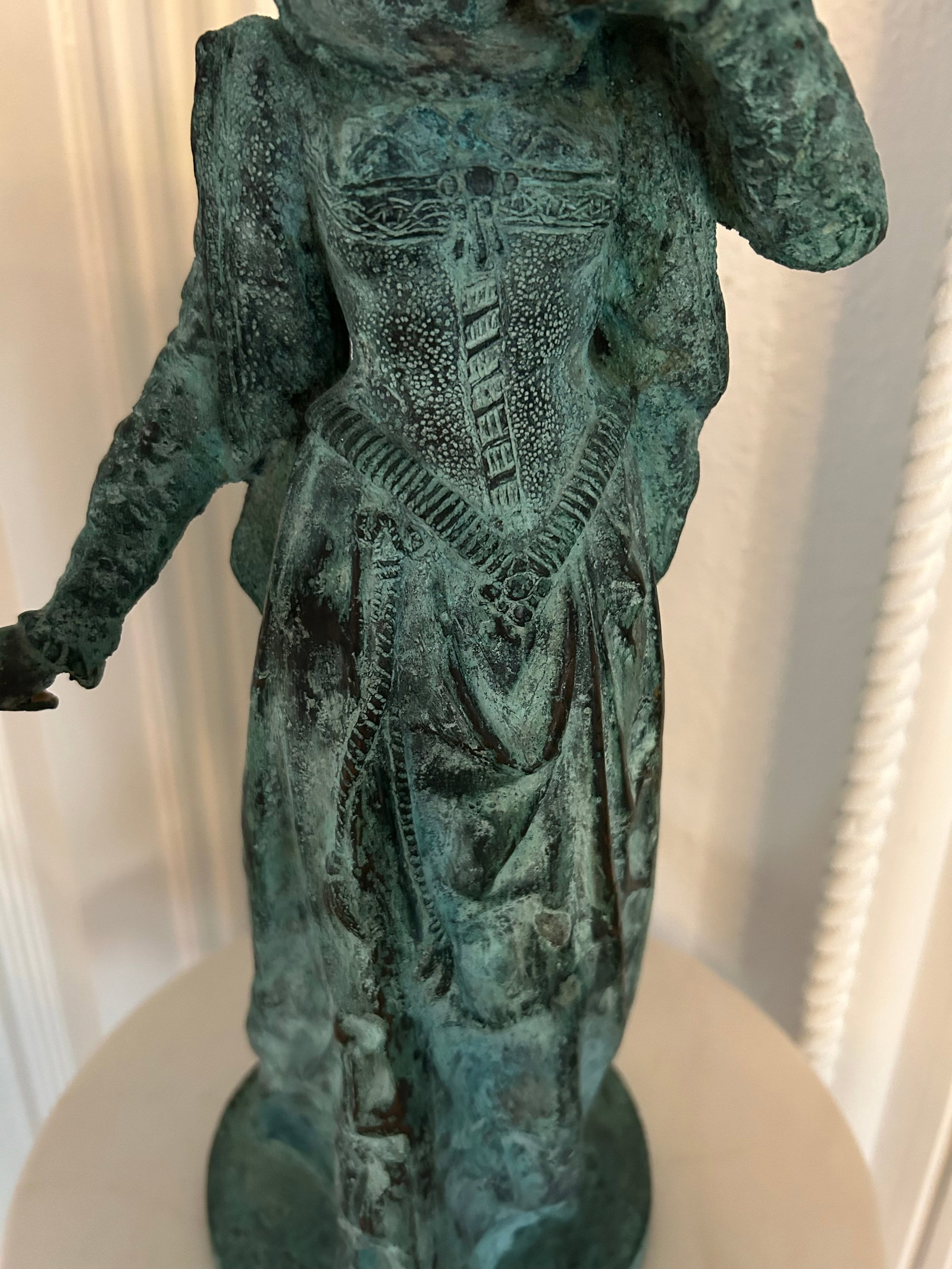 Late 19th Century Patinated Bronze Figure of a Lady With Mirror - 4