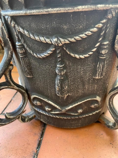 Heavy All Metal Tree Stand, Vintage - 2