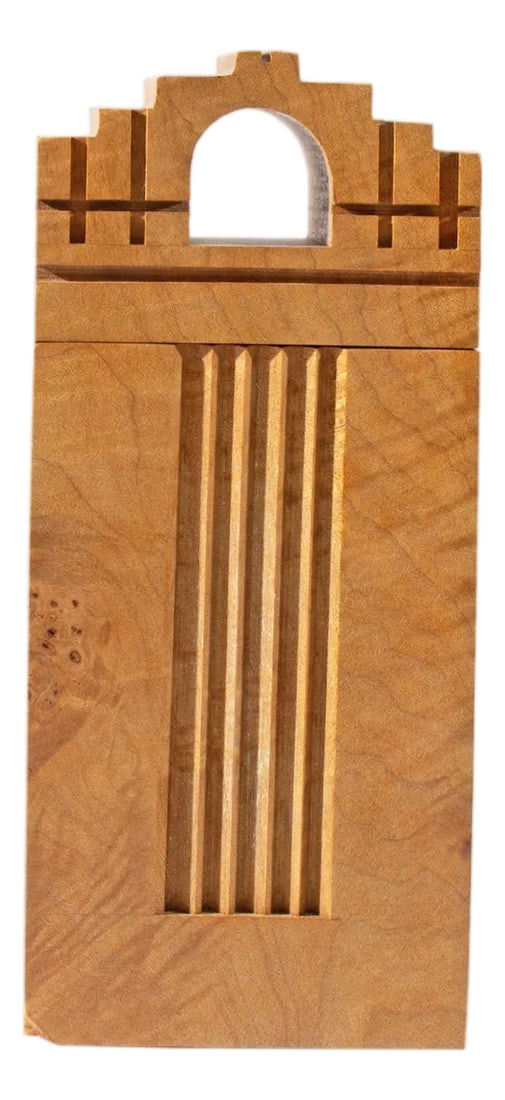 "Castles" Burl Maple Wood Architectural Box by Michael Elkan: A handcrafted box made from burl maple wood by American woodworker Michael Elkan of Maple Leaf Studio. This piece resembles a castle turret or skyscraper with a window cutout at the top. Titled "Castl