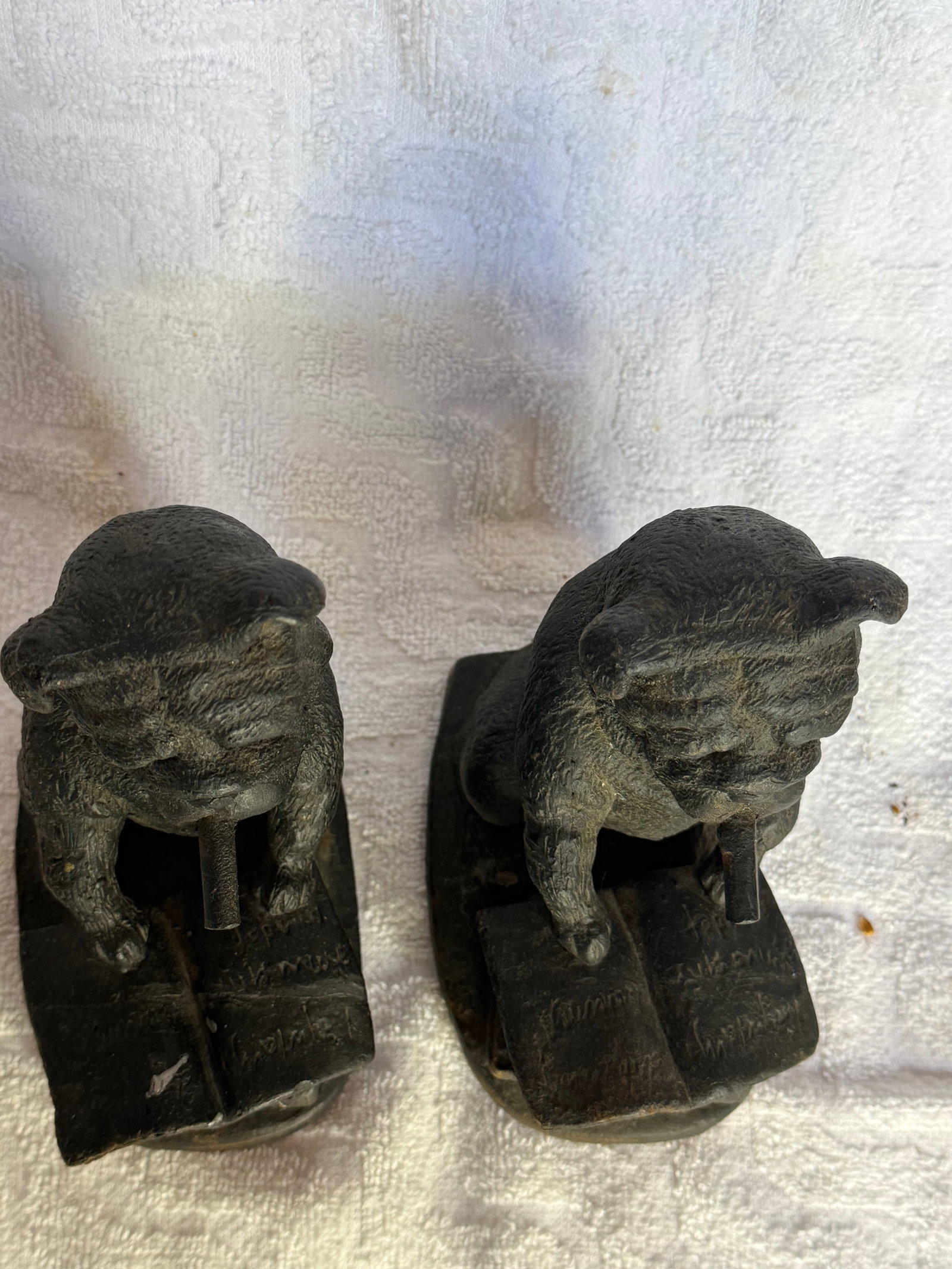 1920s Cast Iron Bulldog Cigar Bookends - 9