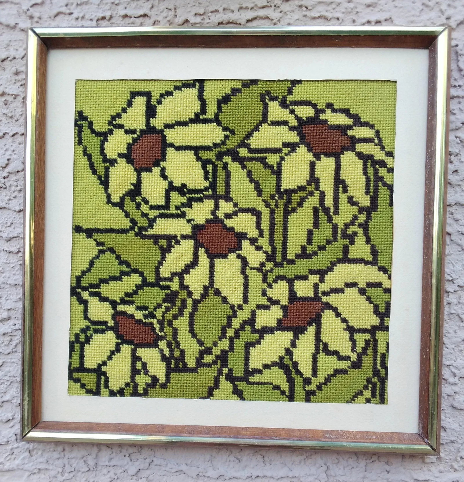 1970s Yellow and Green Stylized Floral Framed Needlepoint Picture - 11