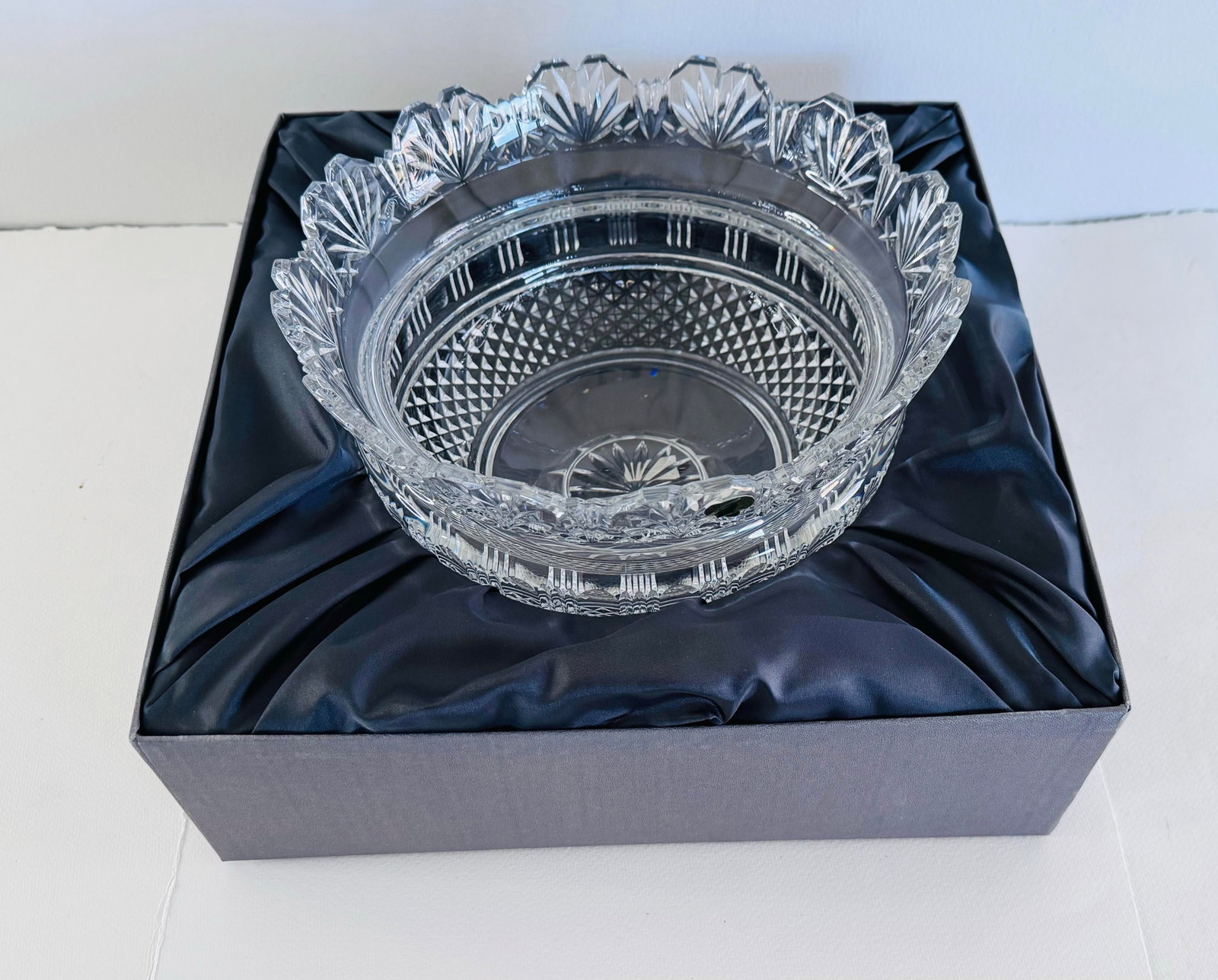 Waterford Crystal King's Centerpiece Bowl by John Connolly - 8