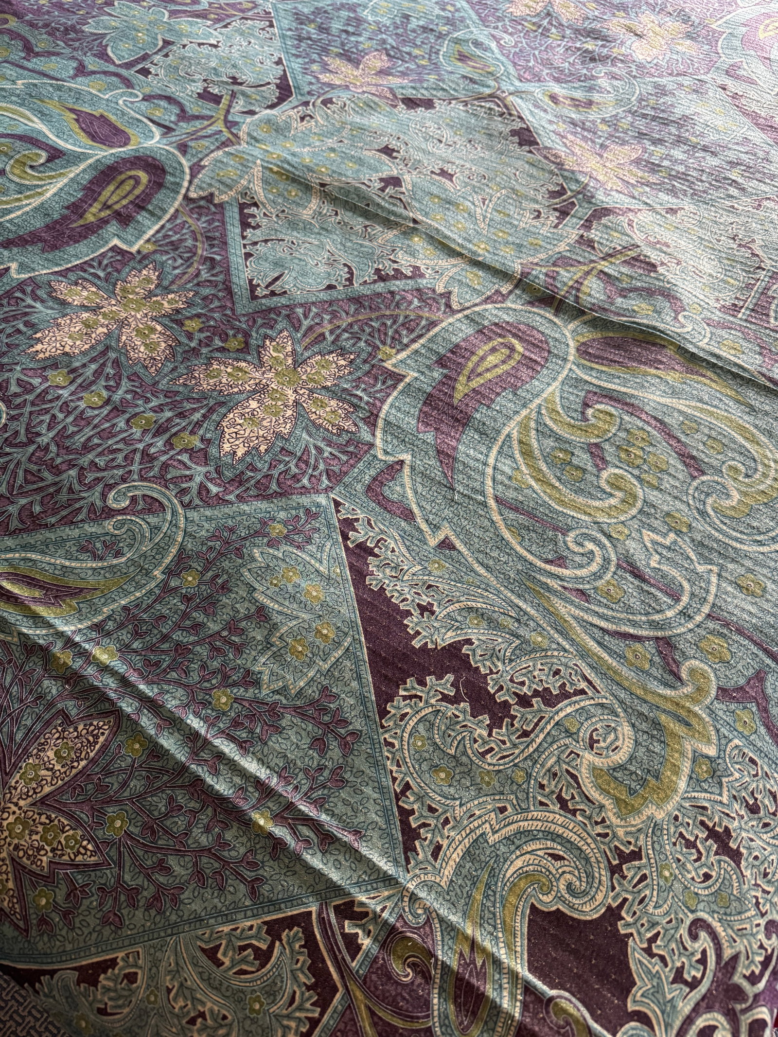 Old World Weavers Kashmiri Lurex Panel 3.3 Yards - 12