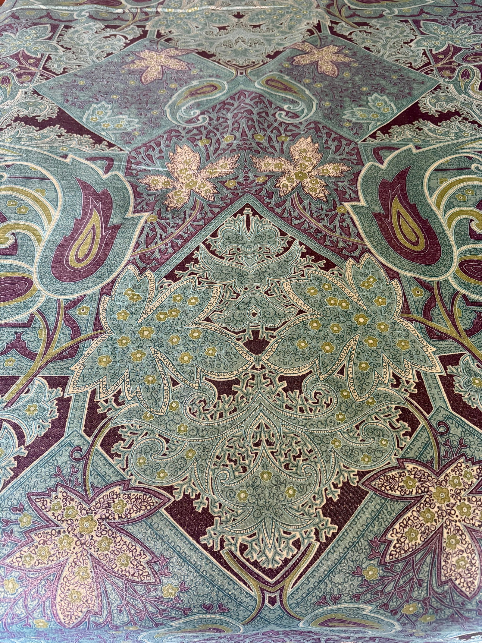 Old World Weavers Kashmiri Lurex Panel 3.3 Yards: Listing is for a vintage Old World Weavers Kashmiri style lurex fabric panel in exotic turquoise and amethyst pattern. 57" includes selvage: patter is about 52" Condition: Alterations: Unknown