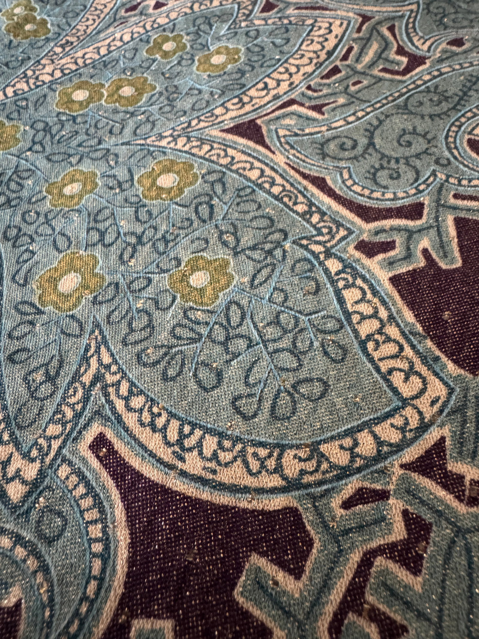 Old World Weavers Kashmiri Lurex Panel 3.3 Yards - 6