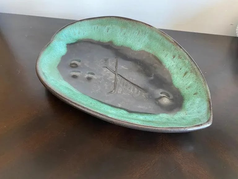 Mariana Van Allesch 1940s American Studio Pottery Leaf Bowl - 8