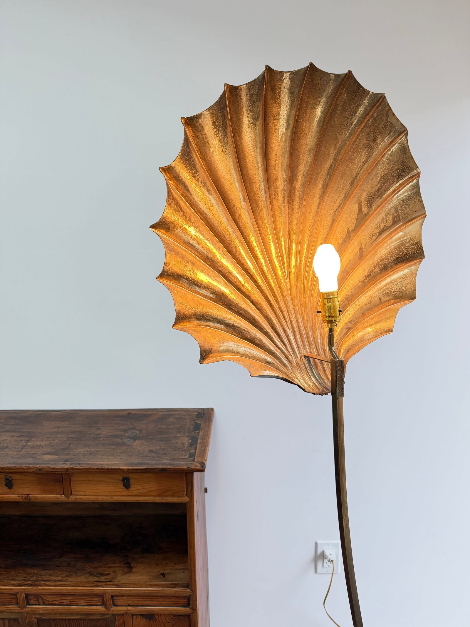 1970s Tommaso Barbi Conchiglia Floor Lamp, Italy - 7