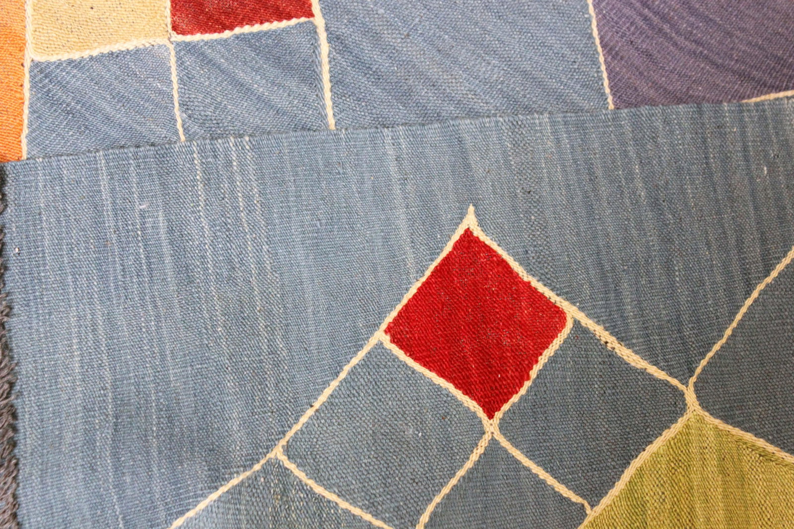 Hand Knotted Modern Kilim. 8'4" X 9'9" - 4