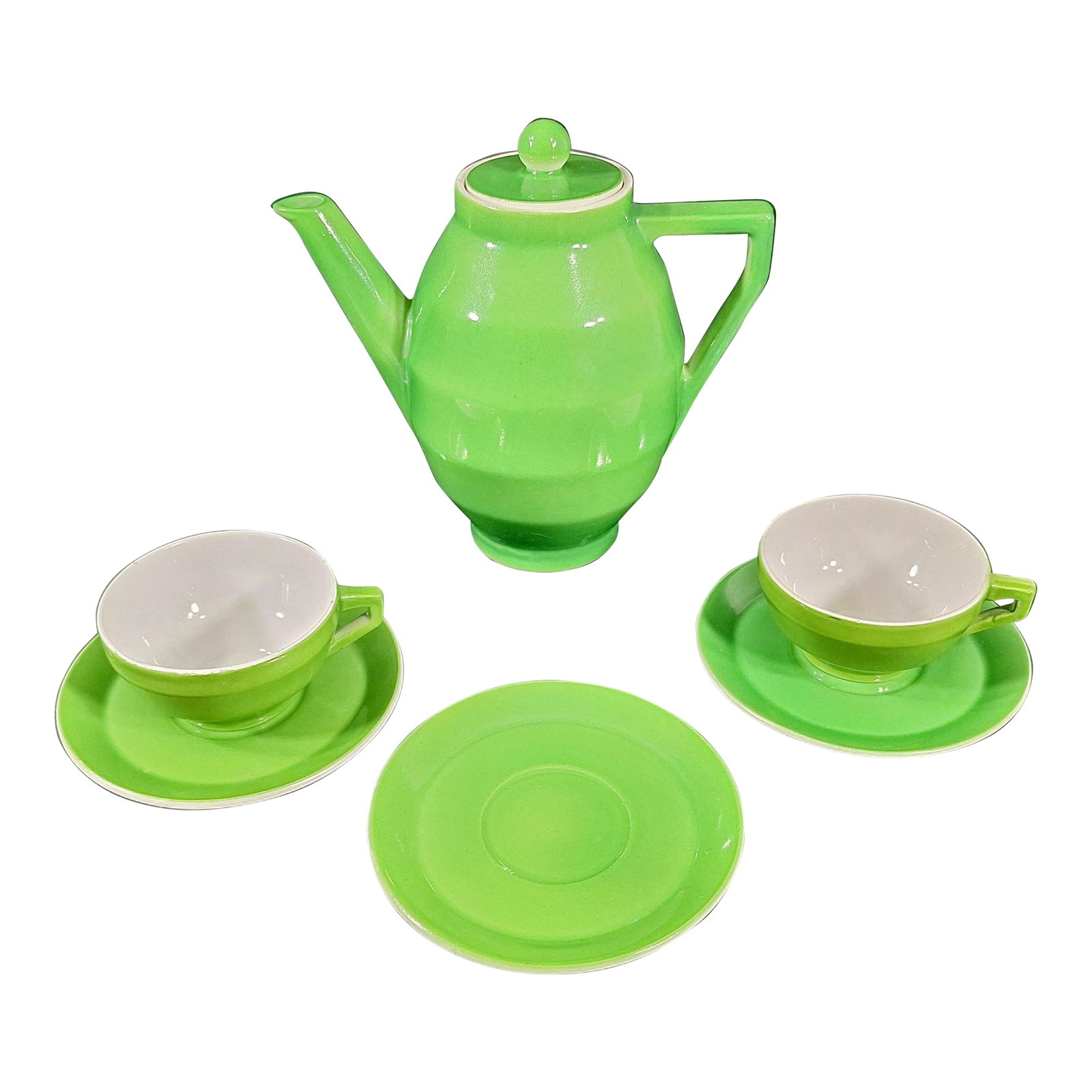 Vintage Green Laveno Italian Tea Set, Societa Ceramica Italiana, Mid Century: Beautiful vintage ceramic tea or coffee set by Societa Ceramica Italiana (Laveno), Italy, featuring a vibrant solid green glaze with white interiors. This set showcases clean, modern lines typical of