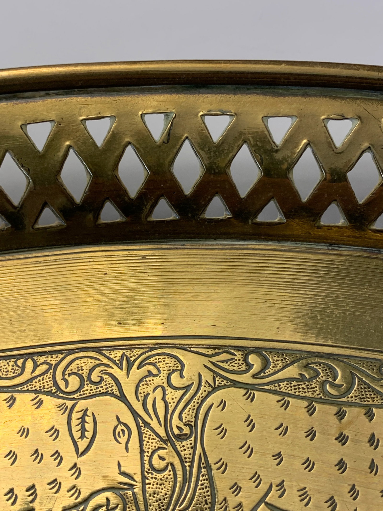 Antique 23" Round Brass Tray With Arabic Calligraphy Writing - 7
