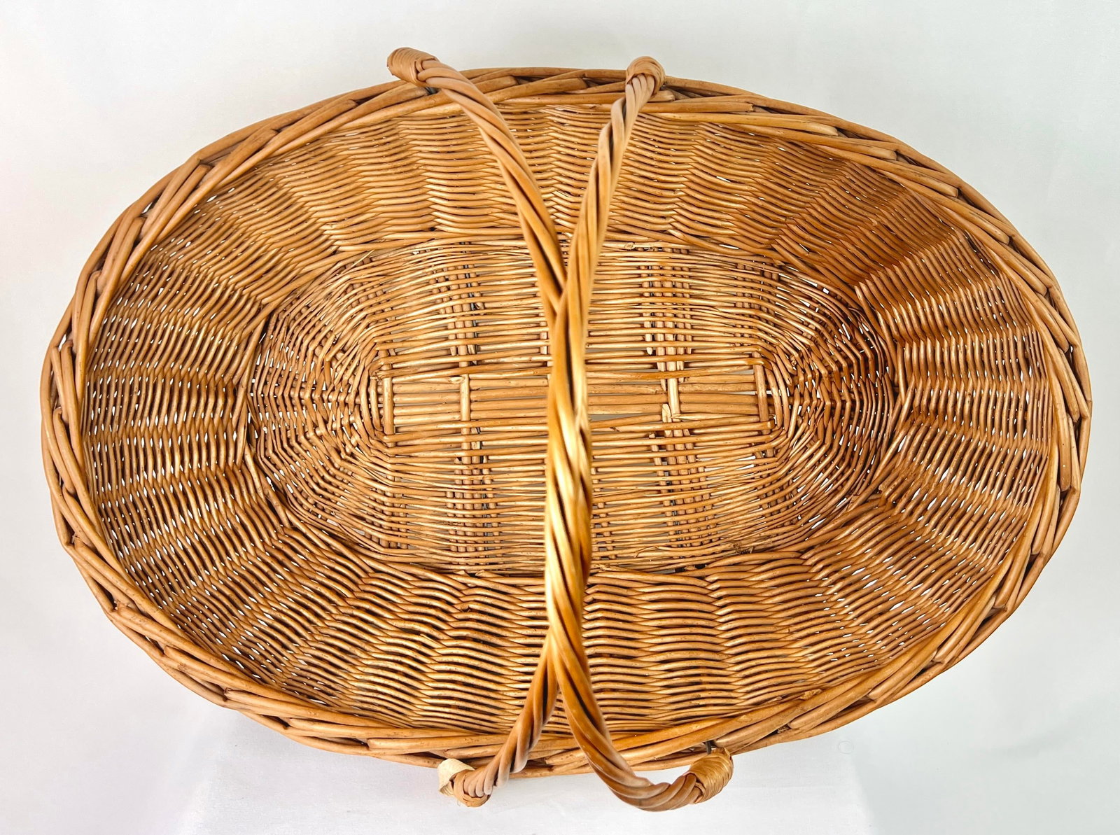 Antique French Willow Market Basket With Iron Swing Handles, C. 1890-1910 - 5