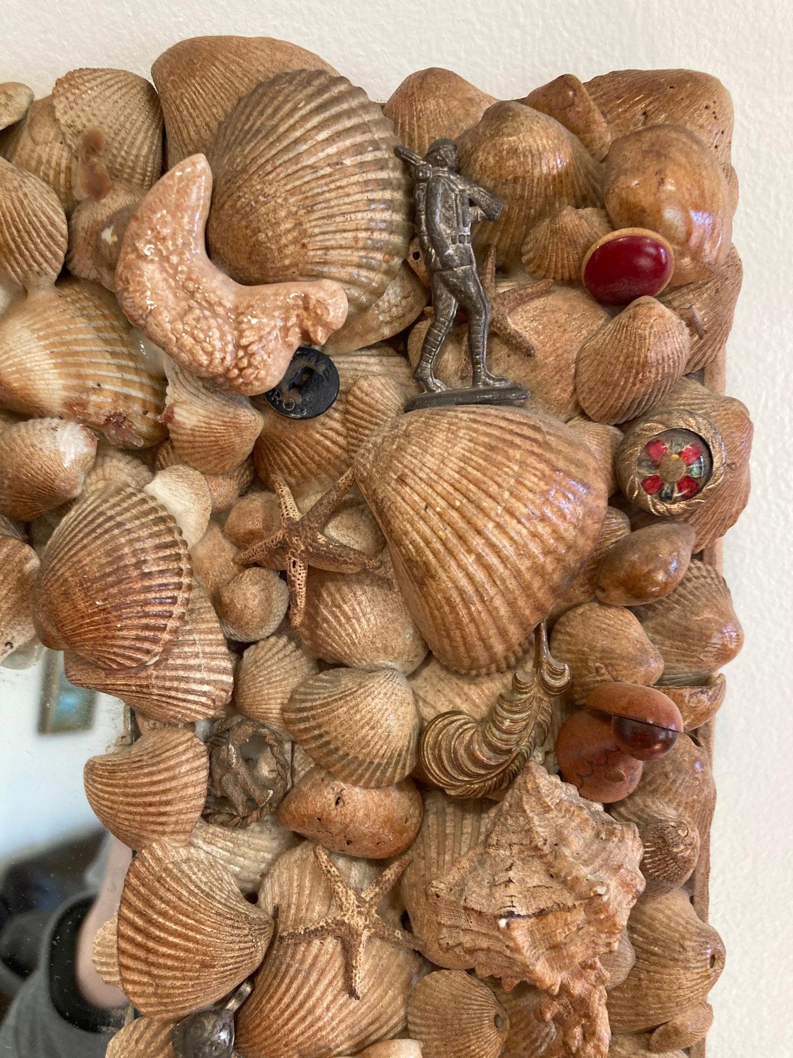 Handcrafted Vintage Seashell Wall Mirror, Coastal Folk Art - 7