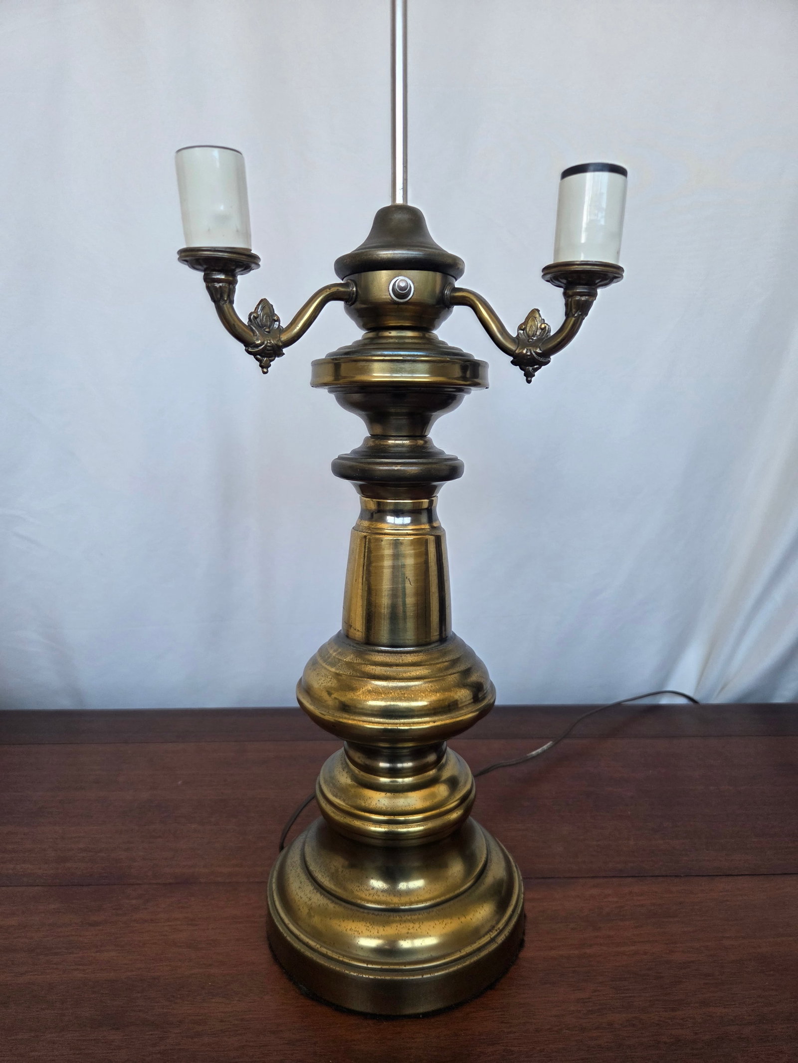 1940s Hollywood Regency Neoclassical Brass 3-Light Table Lamp W/ Fabric Fringe Shade - 4
